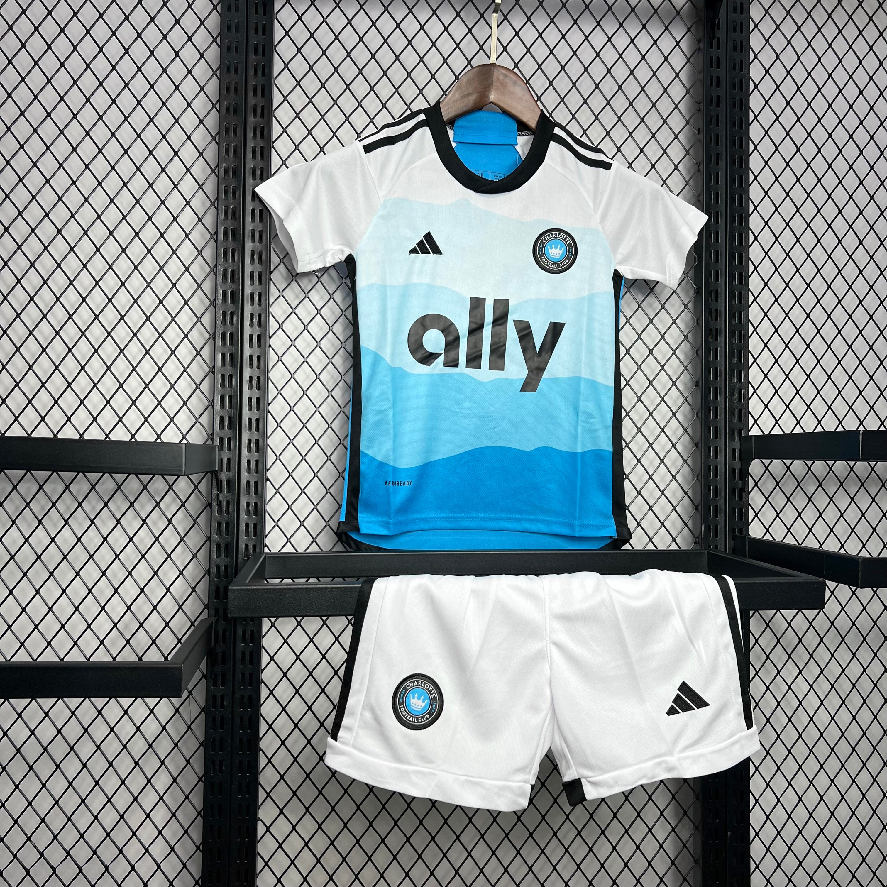 Kit Enfant Charlotte FC 2024 2025€14.99