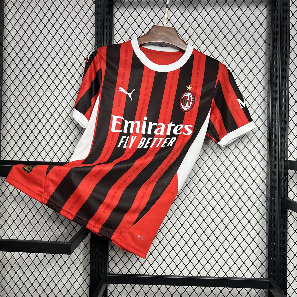 AC Milan maillot foot domicile 2024 2025€14.99
