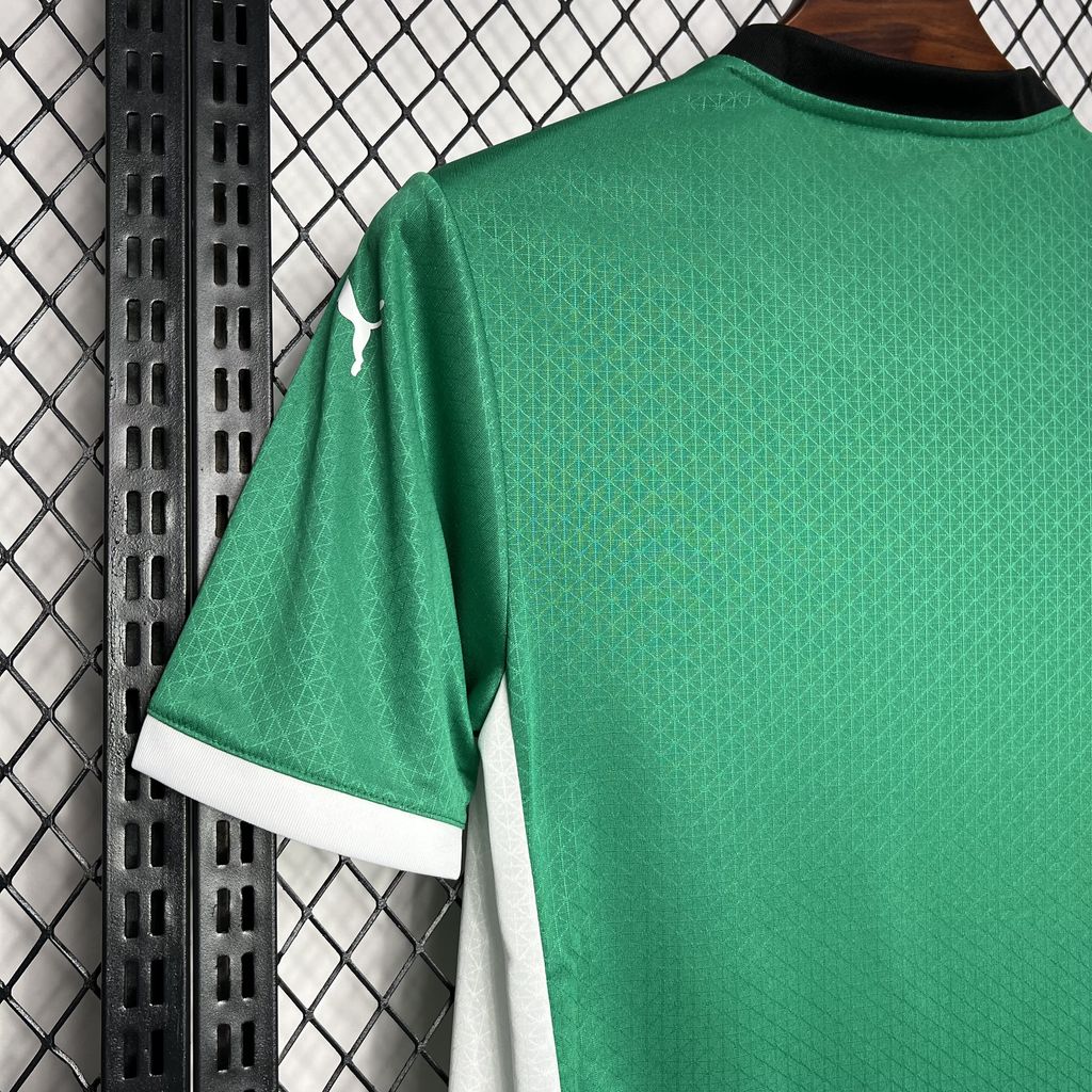 MC Alger maillot foot domicile 2024 2025€14.99