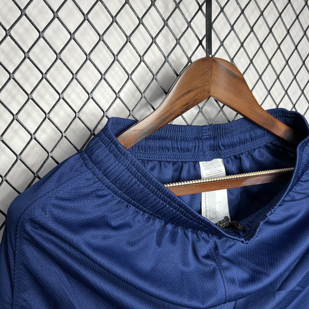 Short de Football Tottenham 2024 2025€11.99