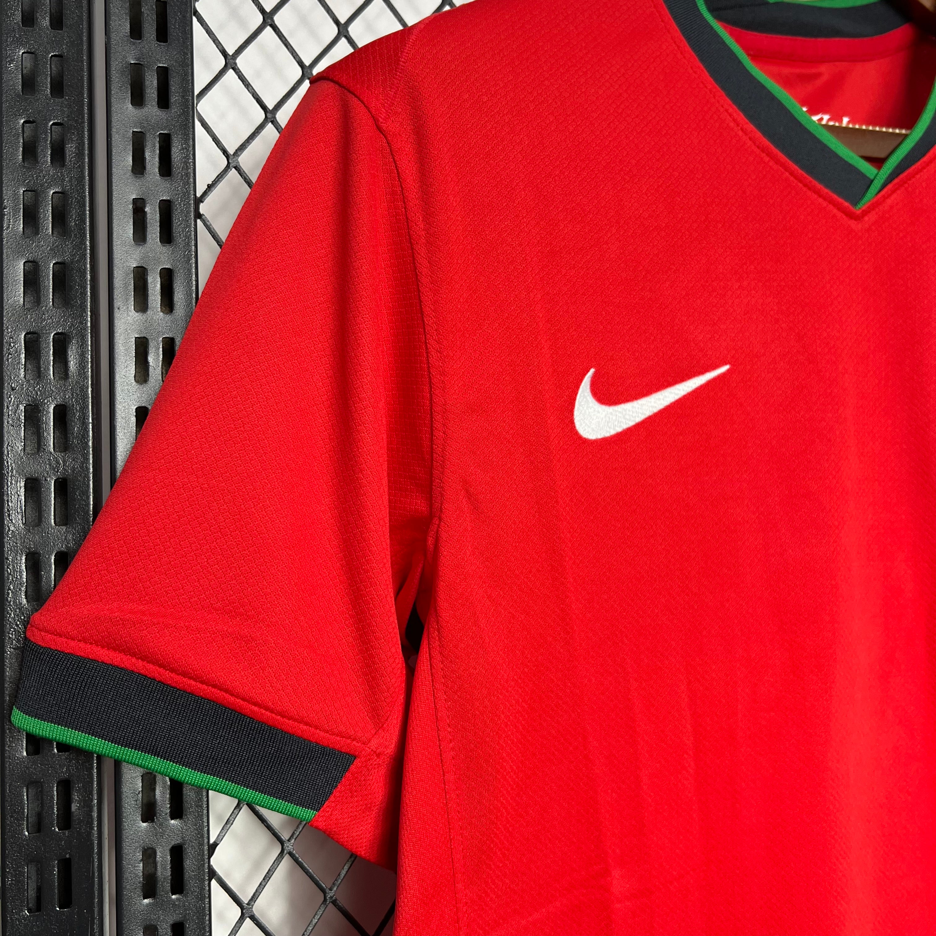 Portugal maillot foot 2024 2025 domicile€14.99