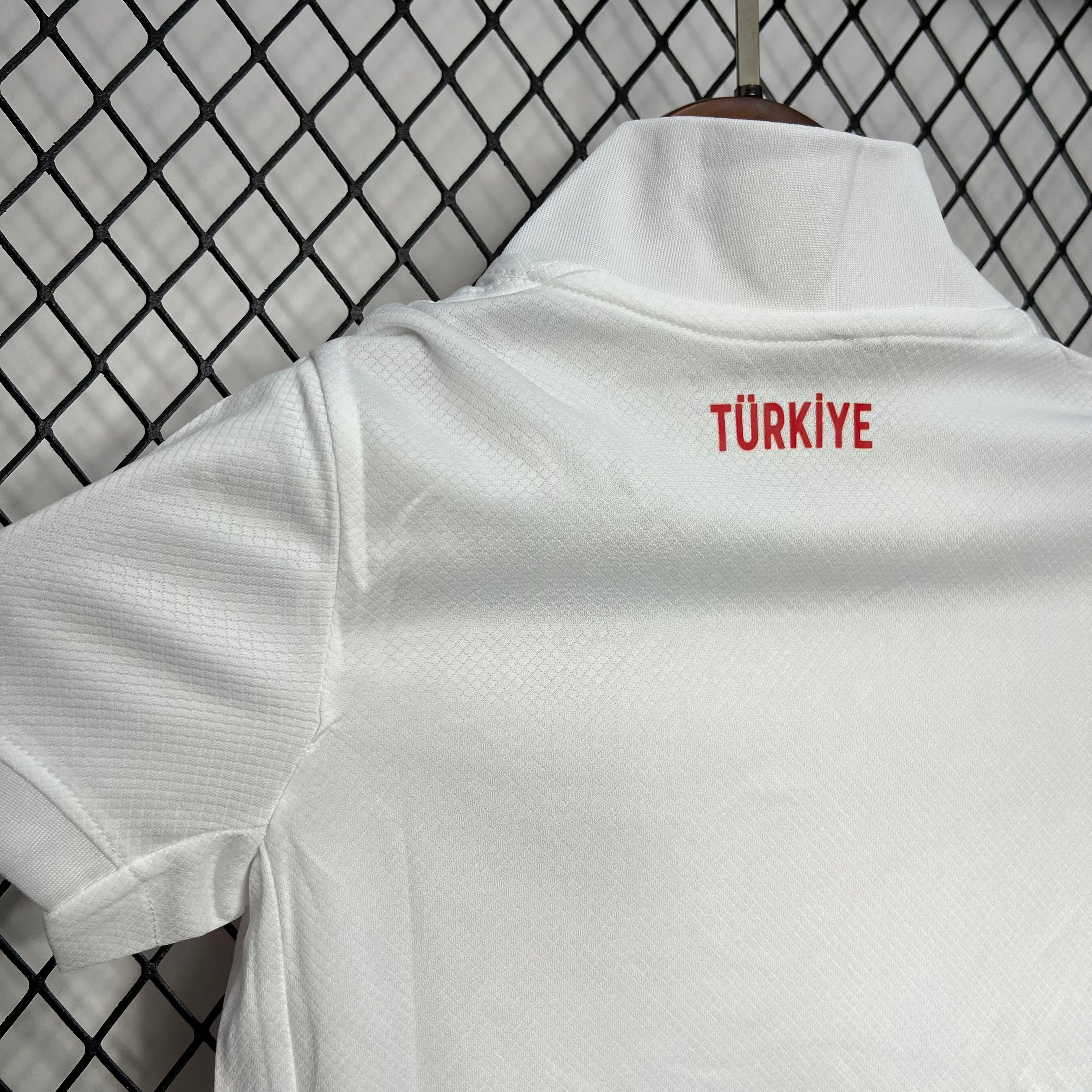 Kit Enfant Turquie 2024 2025€14.99