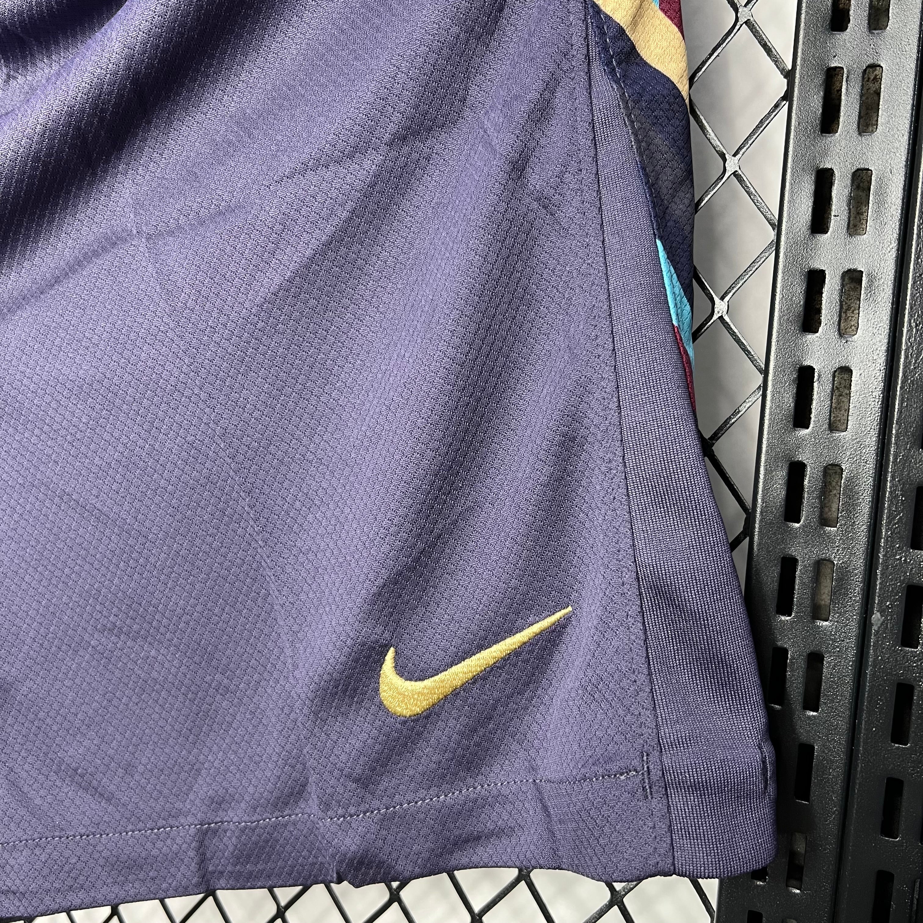 Short de Football Angleterre 2024 2025€11.99