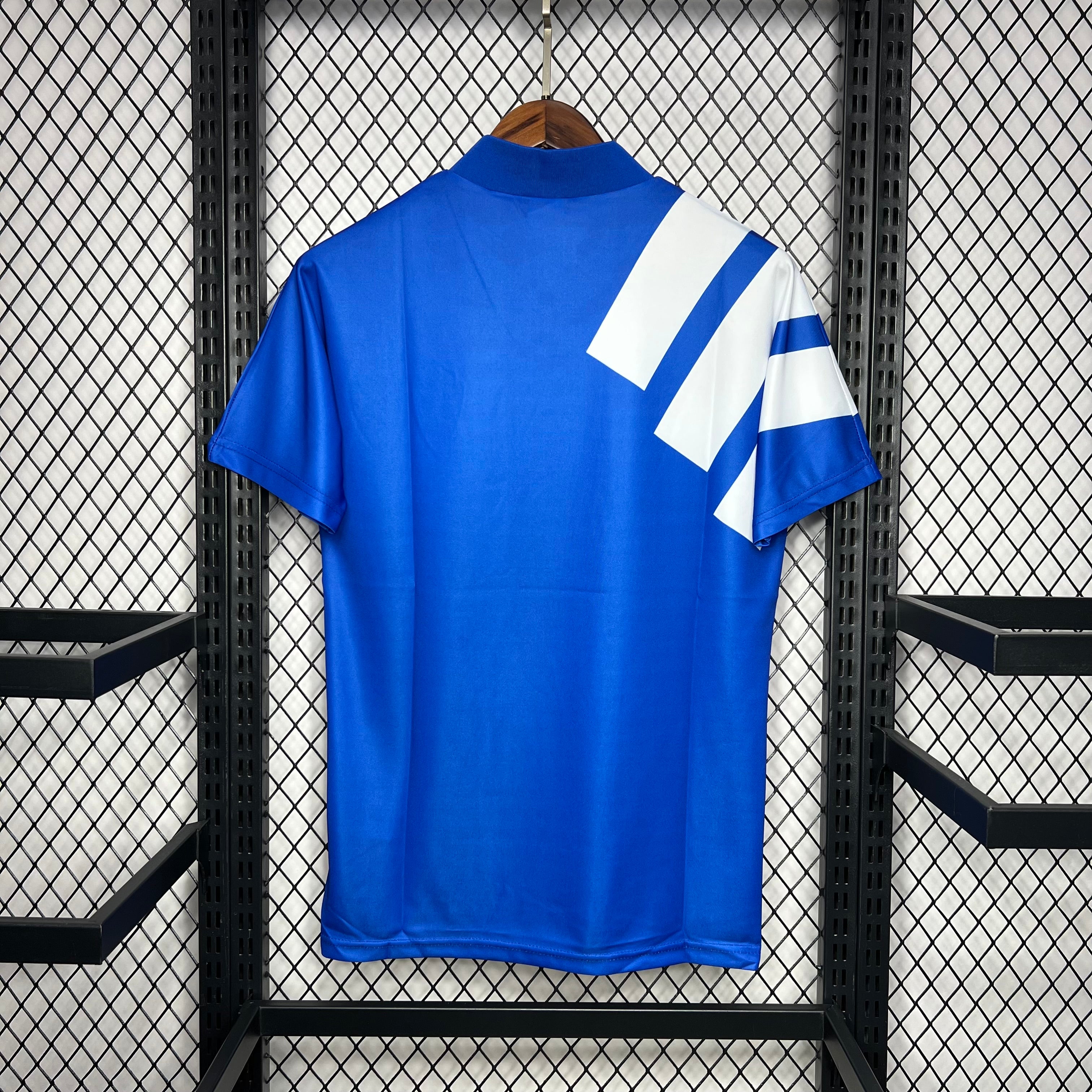 Osasuna maillot foot rétro 1992 1993€19.99