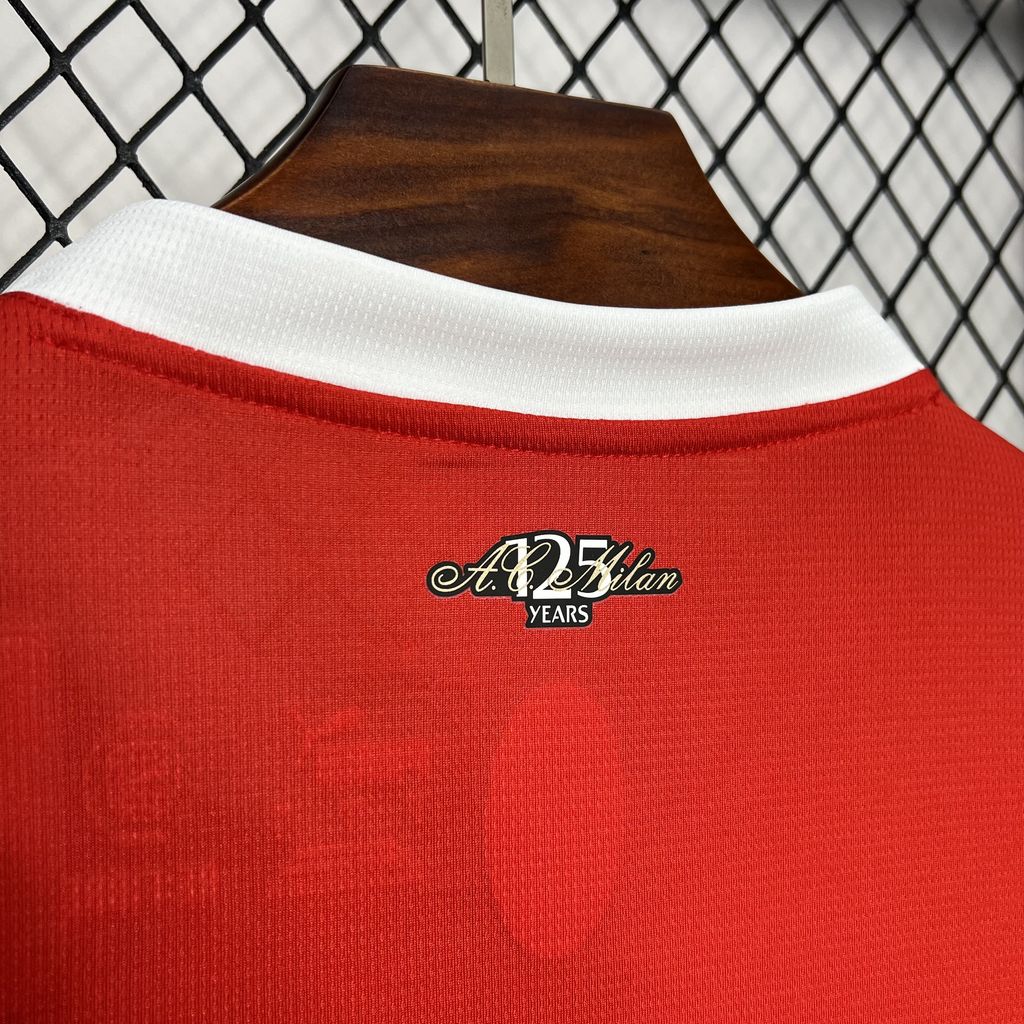 AC Milan maillot foot domicile 2024 2025€14.99