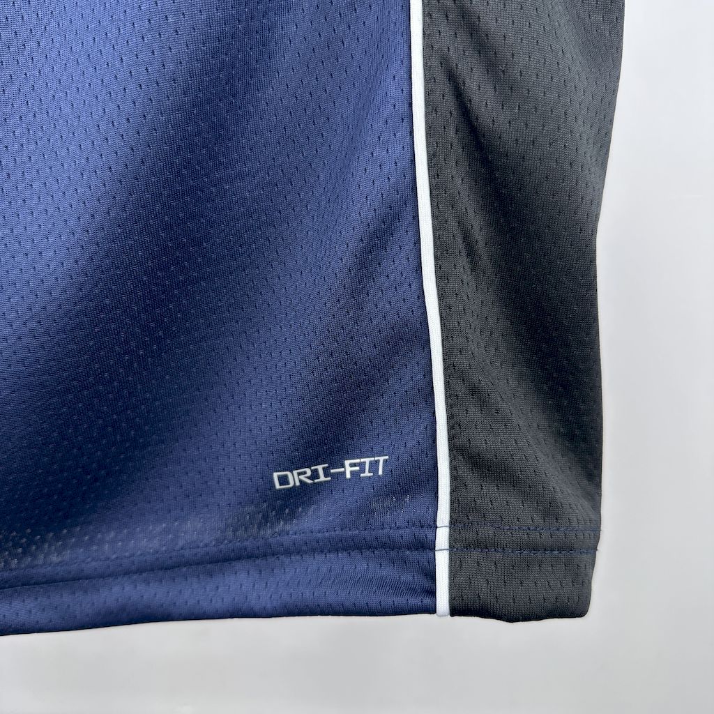 Maillot Dallas Mavericks 31 THOMPSON NBA Basket€19.99