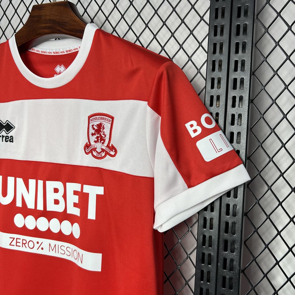 Middlesbrough maillot foot domicile 2024 2025€14.99