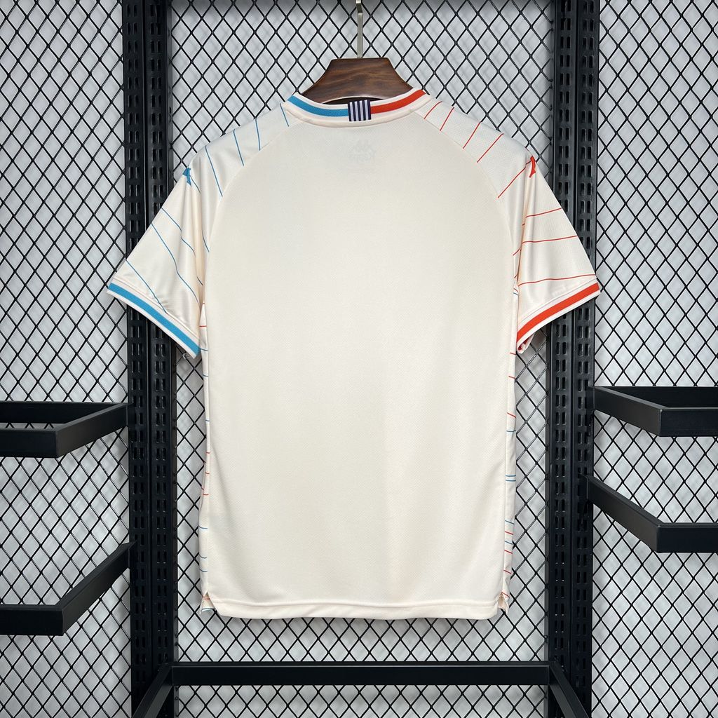 Real Valladolid  maillot foot extérieur 2024 2025€14.99