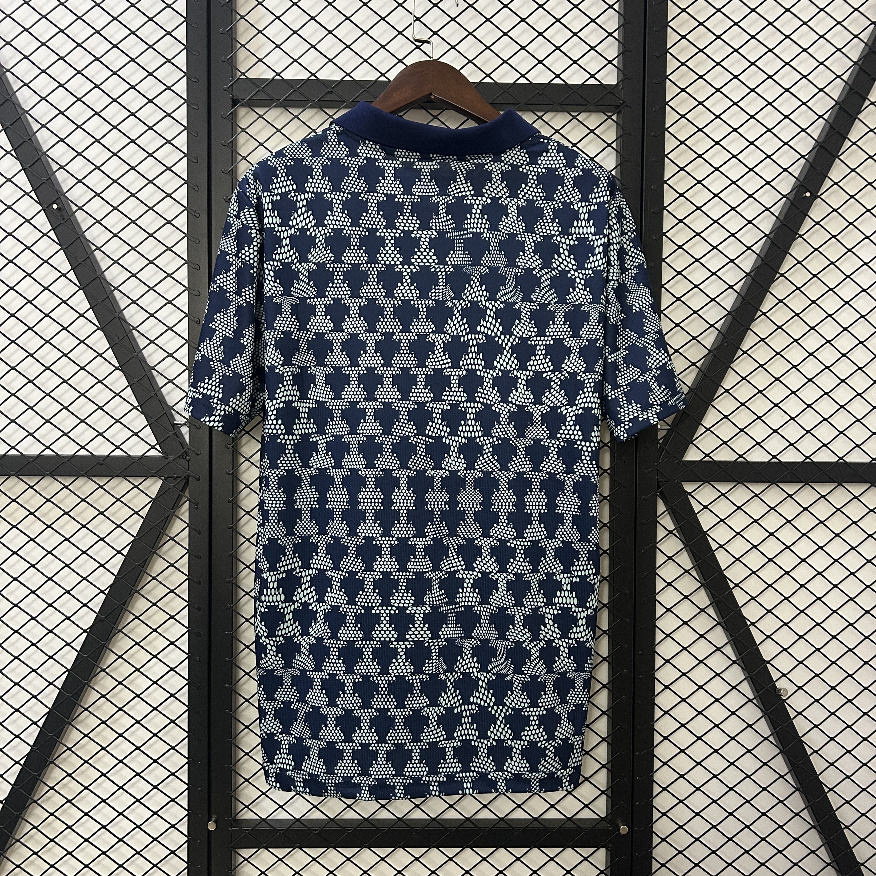 Portugal maillot foot entraînement 2025 2026€14.99