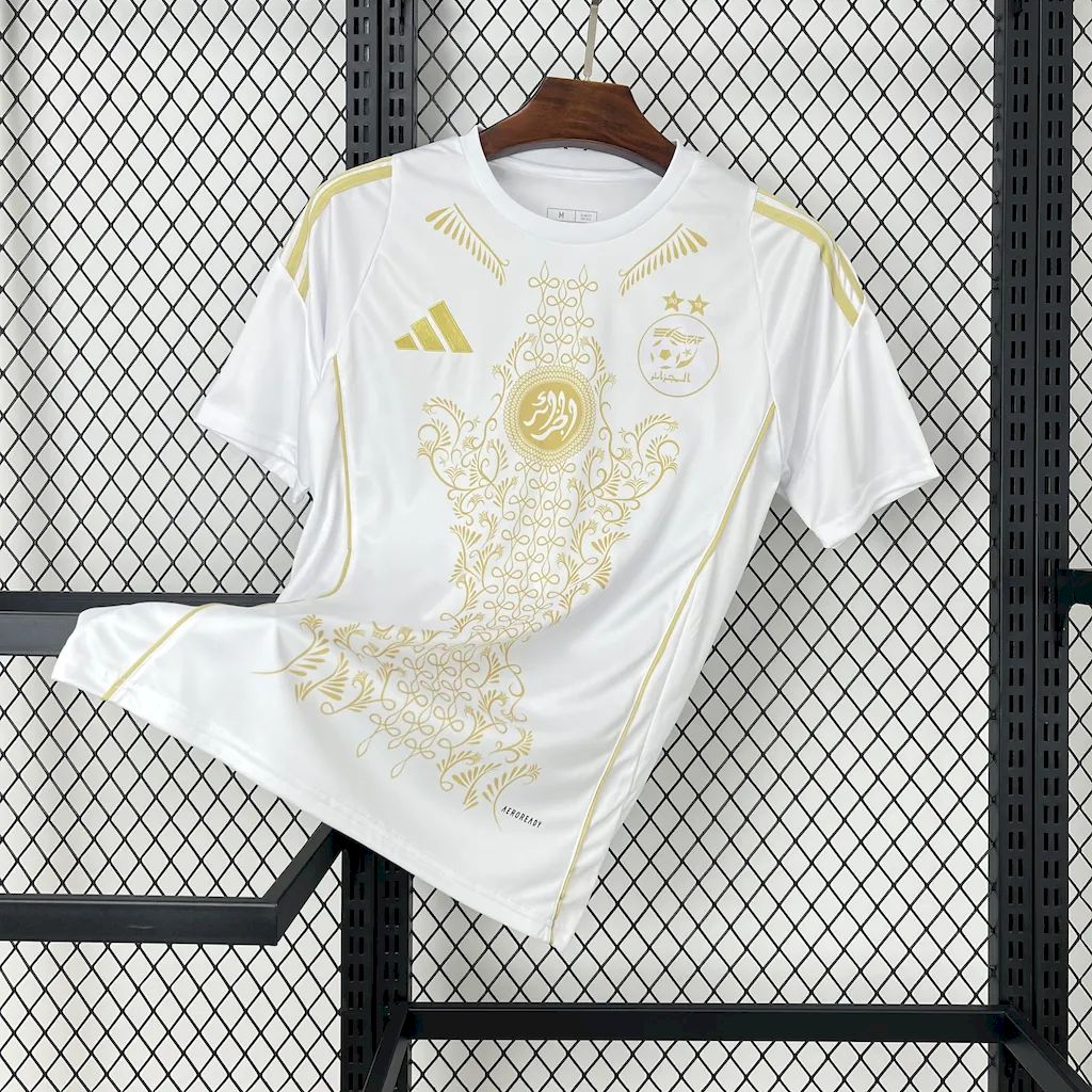 Algérie maillot foot blanc 2024 2025 2026€14.99