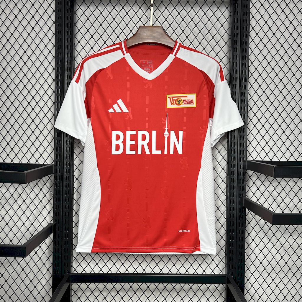 Union Berlin  maillot foot domicile 2024 2025€14.99