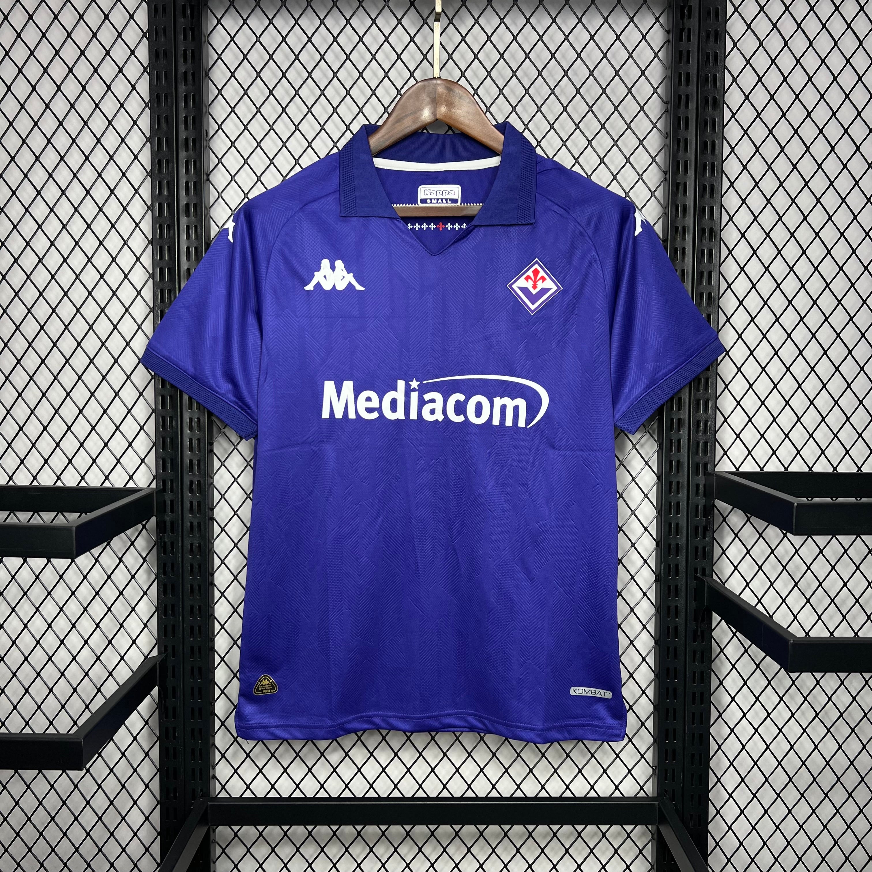 Fiorentina maillot foot domicile 2024 2025€14.99