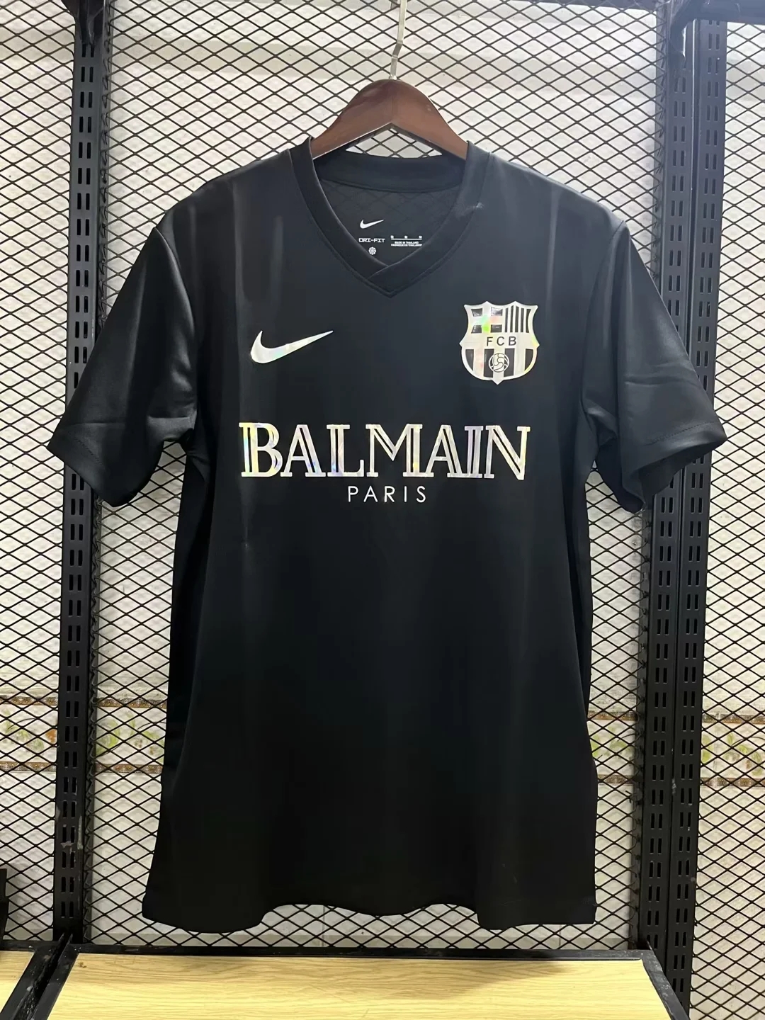 FC Barcelone Maillot foot  Balmain Noir 2024 2025€14.99