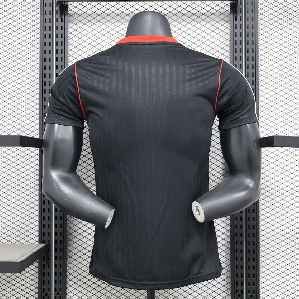 Manchester United maillot foot 2025 2026