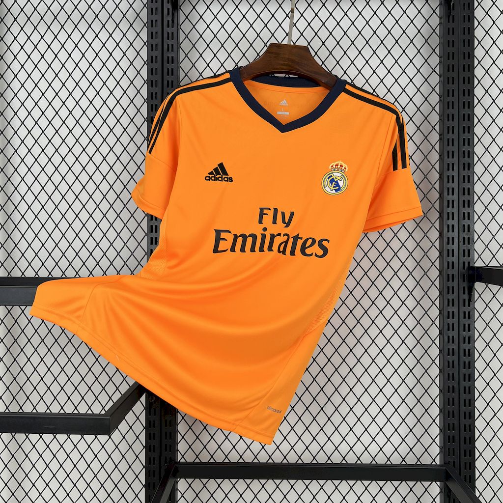 Real Madrid maillot foot 2013 2014 retro