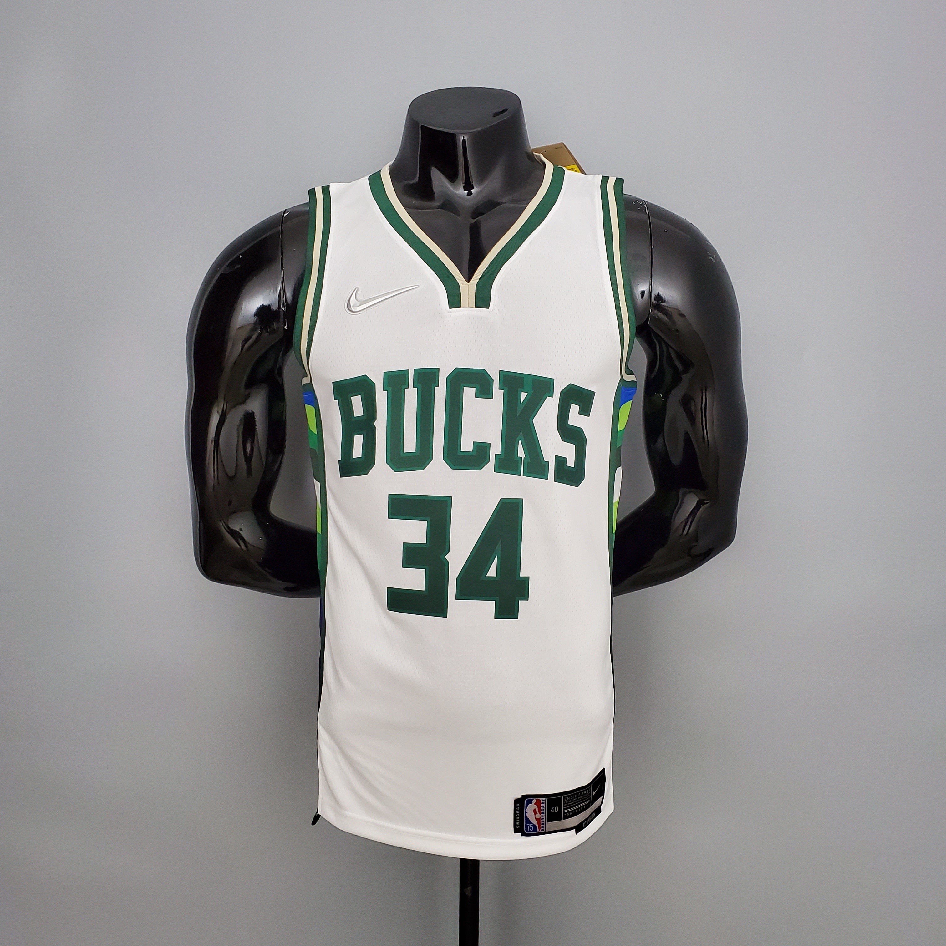 Maillot Milwaukee Bucks 34 ANTETOKOUNMPO NBA Basket€20.99