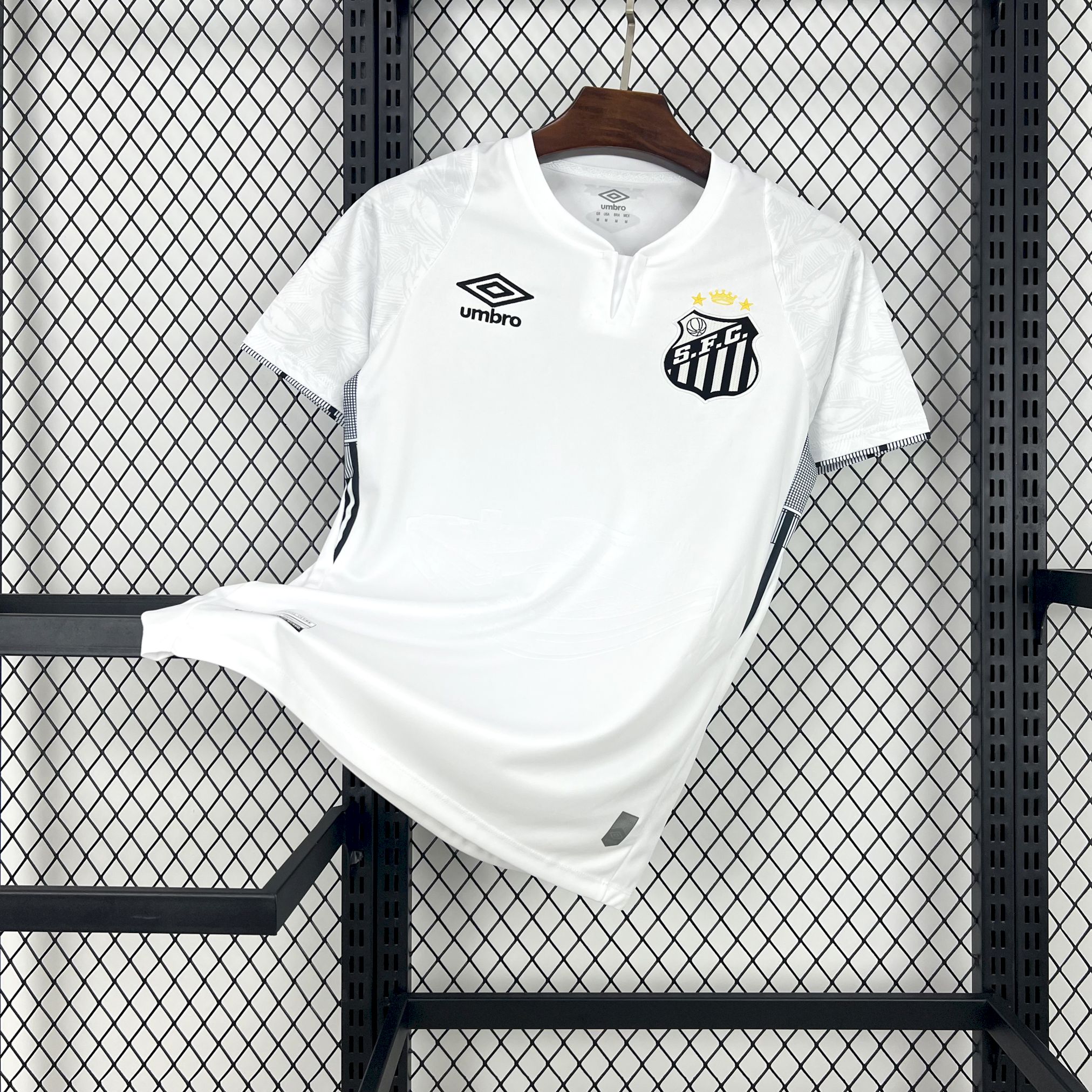 Santos maillot foot domicile 2024 2025