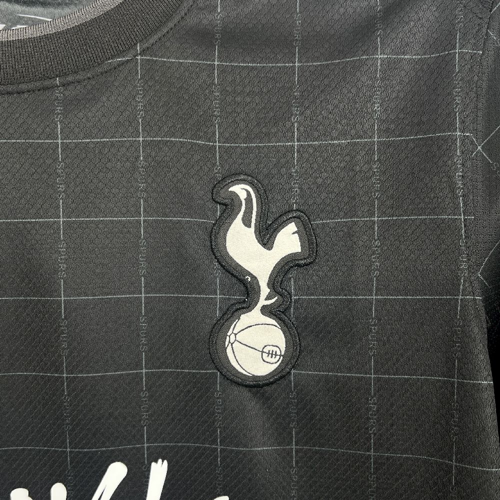 Tottenham maillot foot concept 2025 2026