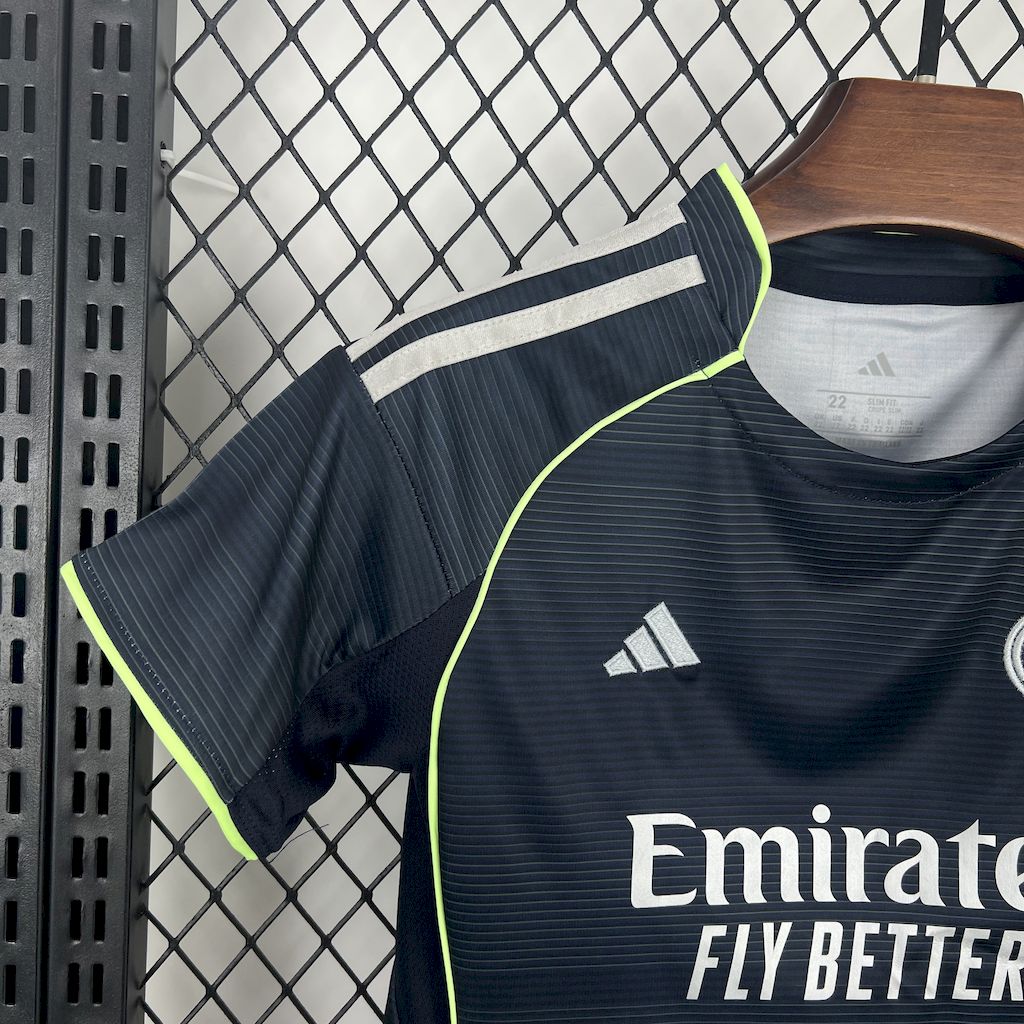 Real Madrid Kit Enfant Maillot Foot 2025 2026