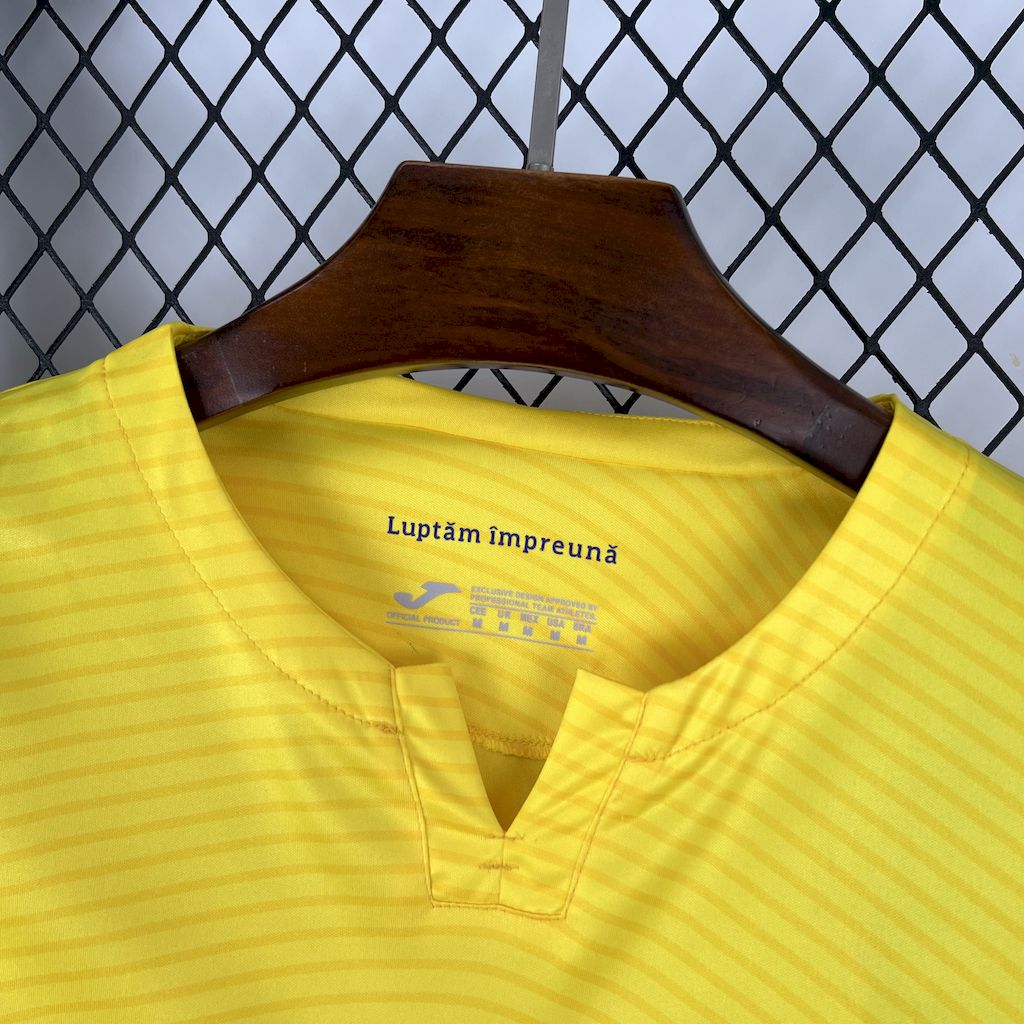 Roumanie maillot foot domicile 2025 2026