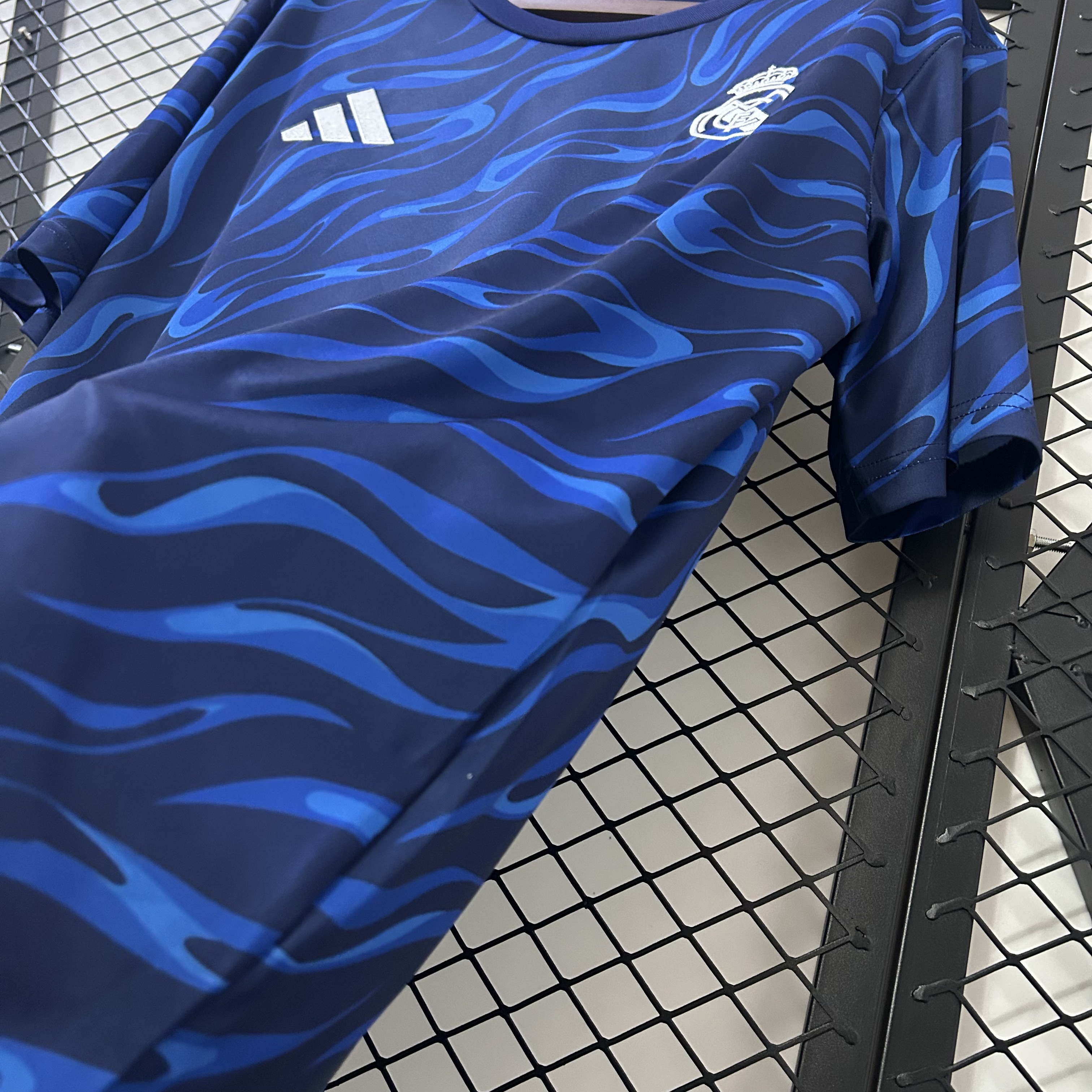 Real Madrid maillot foot entraînement 2025 2026