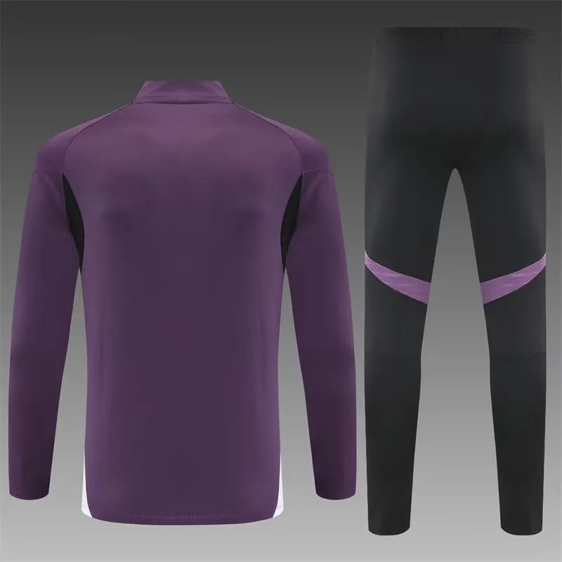 Manchester United Survêtement / Training 2025 2026€39.99