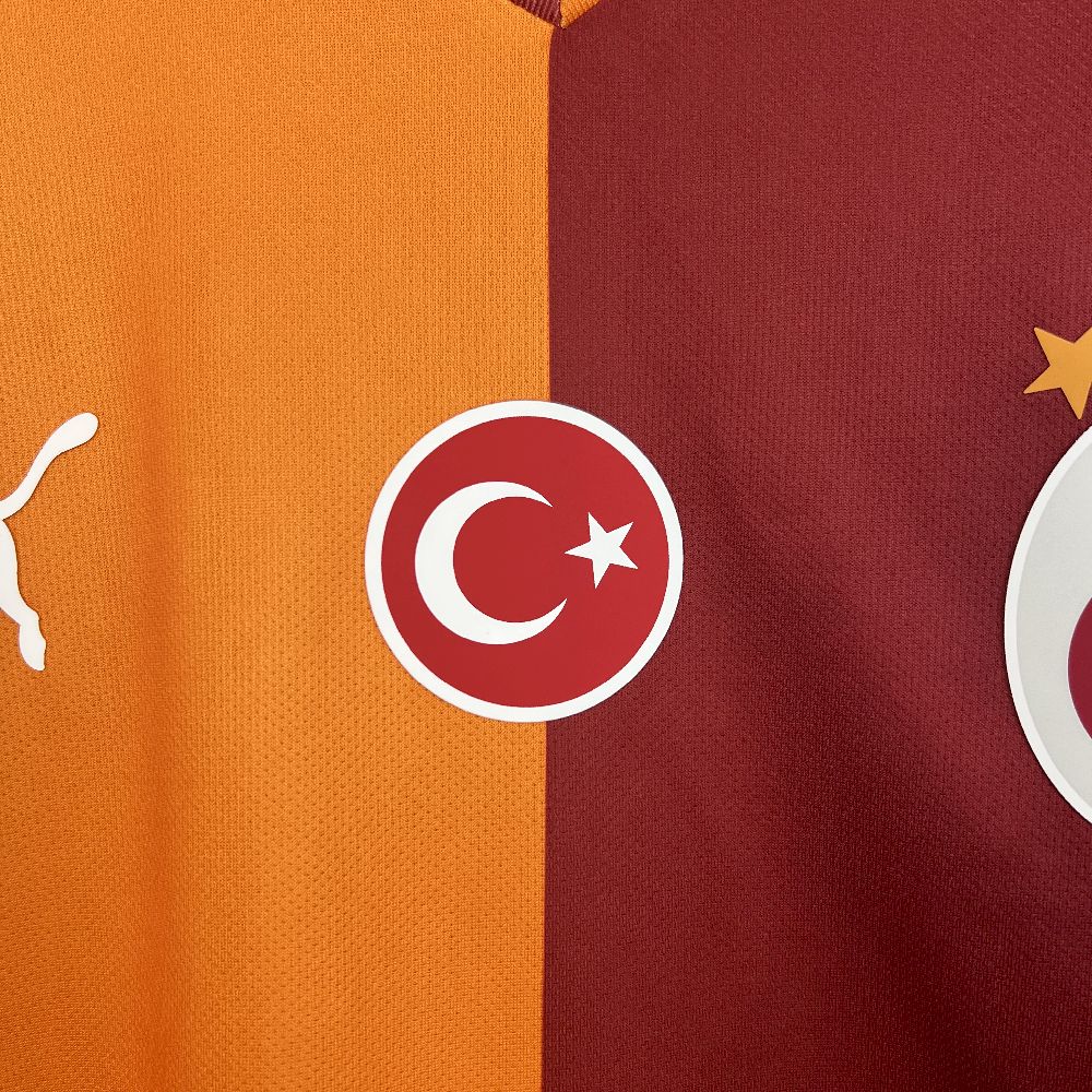 Galatasaray maillot foot domicile 2025 2026