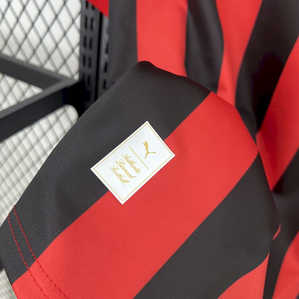 AC MIlan maillot foot 2024 2025