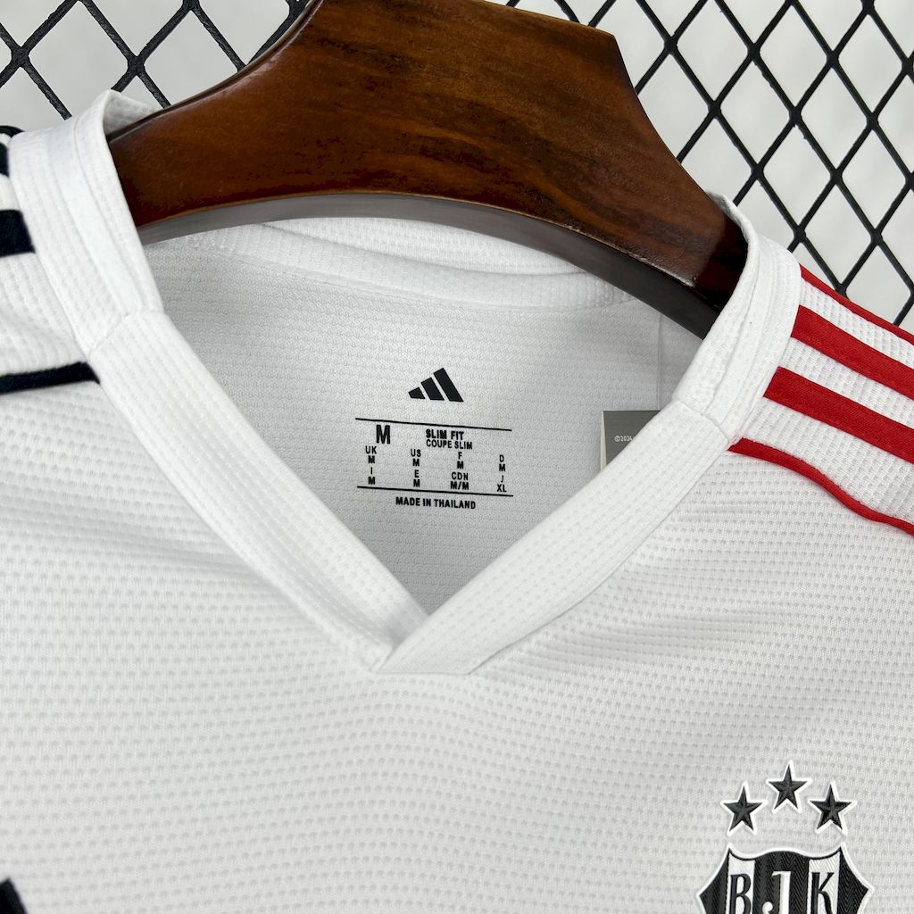 Besikats maillot foot extérieur 2025 2026