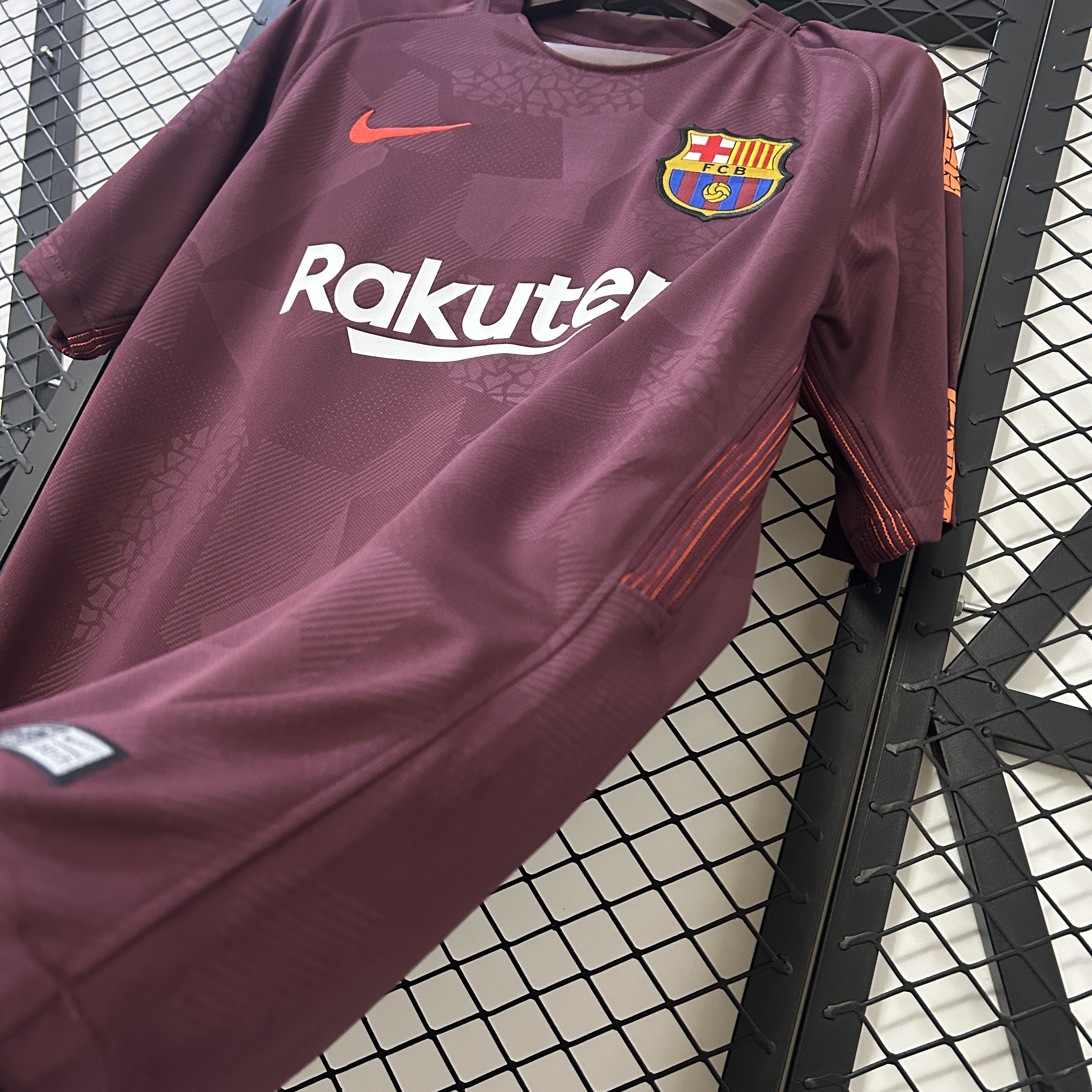 FC Barcelone maillot foot 2017 2018  retro