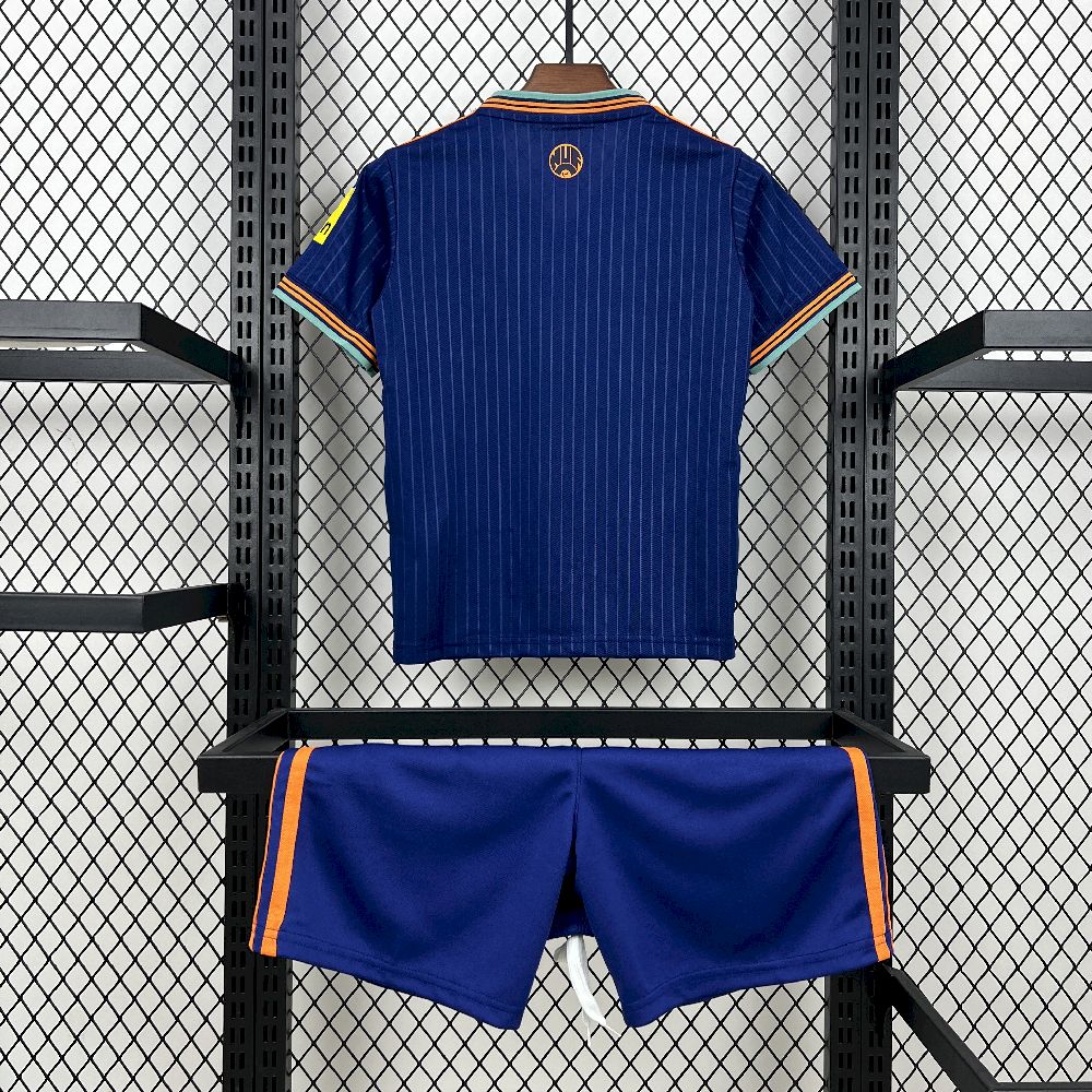 Kit Enfant Newcastle 2025 2026