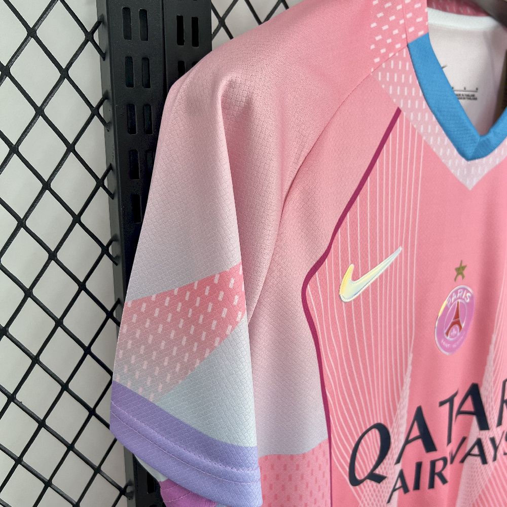 PSG Paris Saint Germain maillot foot concept rose 2025 2026