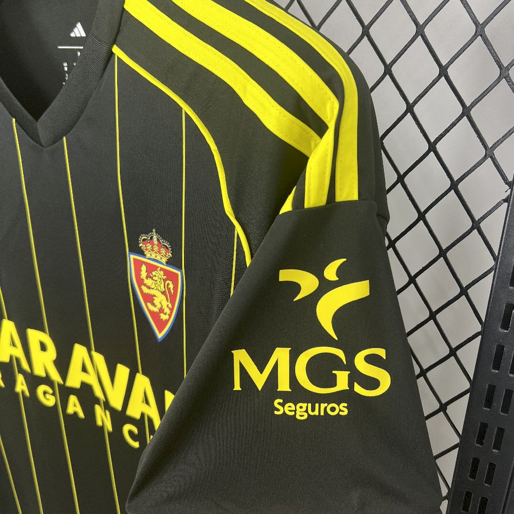 Real Zaragoza maillot foot 2025 2026