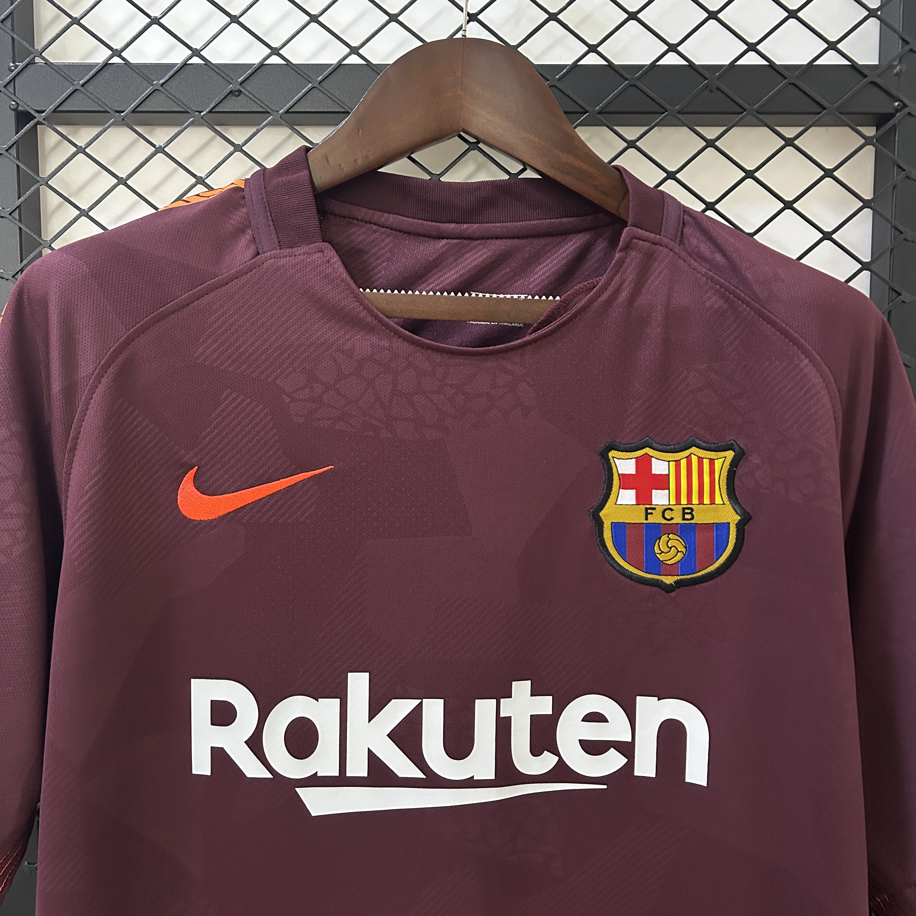 FC Barcelone maillot foot 2017 2018  retro
