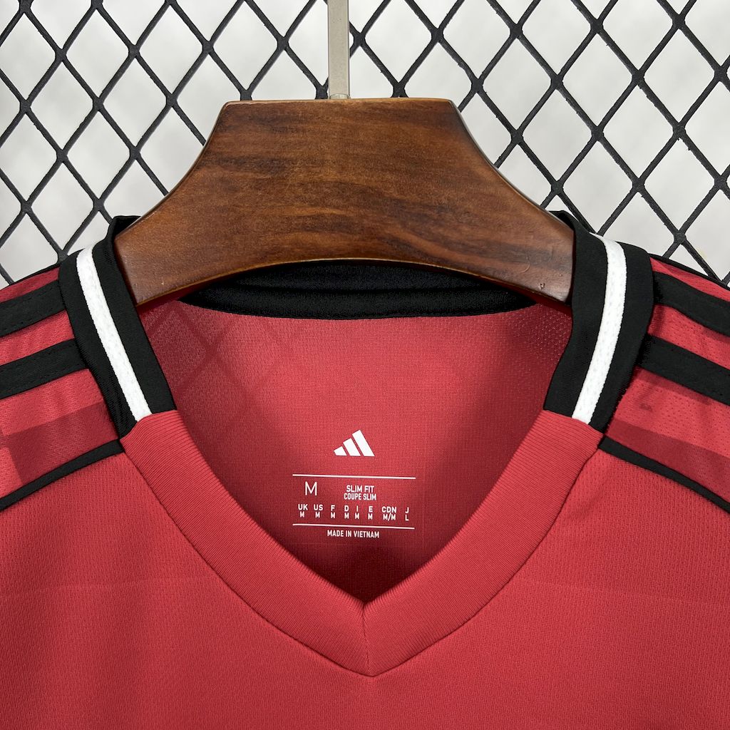 Manchester United maillot foot domicile 2025 2026