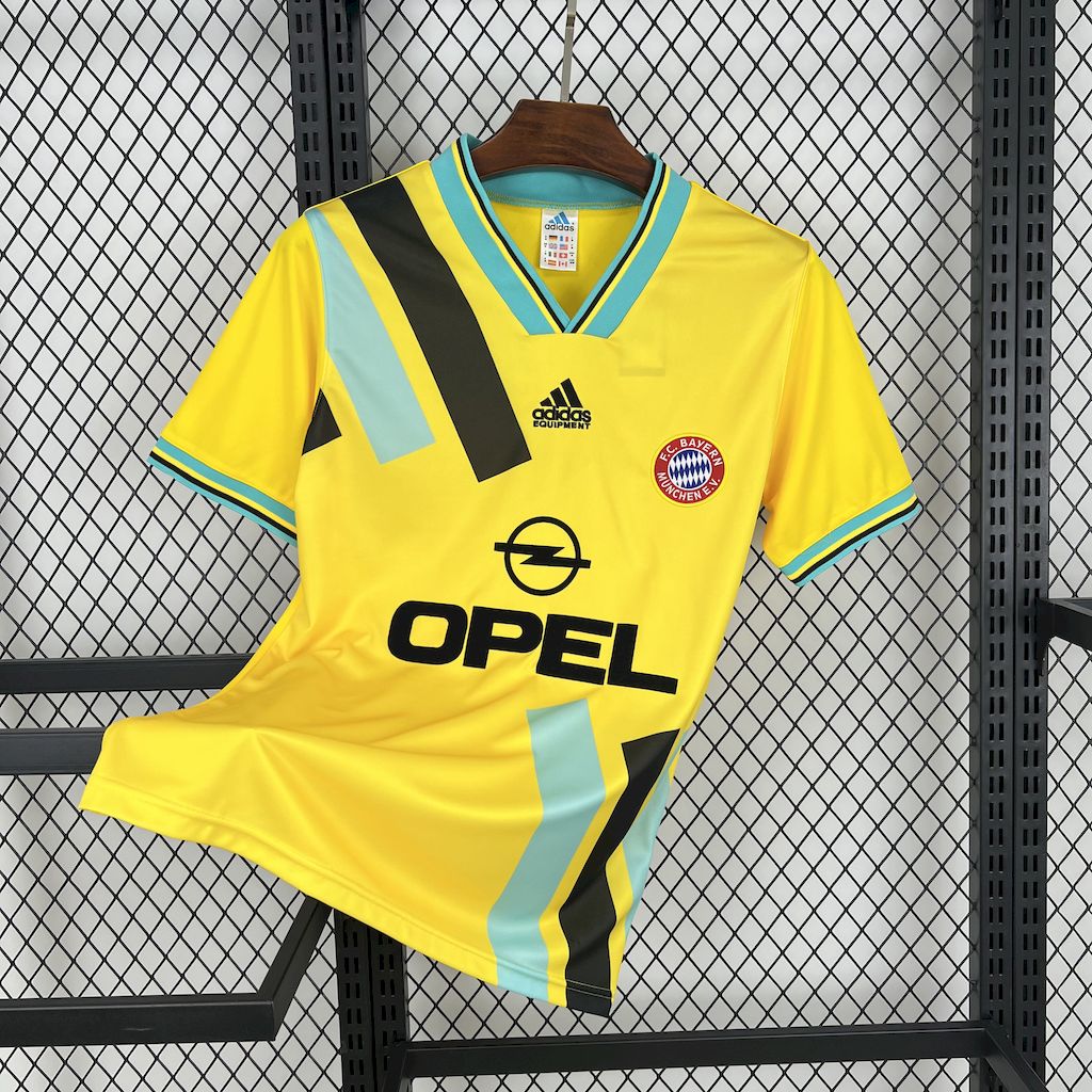 Bayern Munich maillot foot 1993 1995 retro
