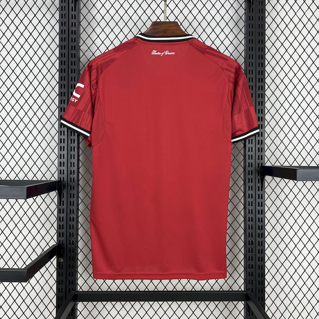 Manchester United maillot foot domicile 2025 2026