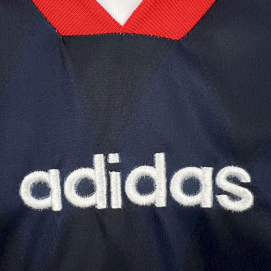 Bayern Munich maillot foot 1997 1999 retro