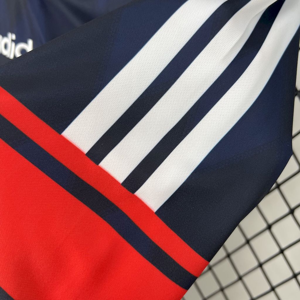 Bayern Munich maillot foot 1997 1999 retro