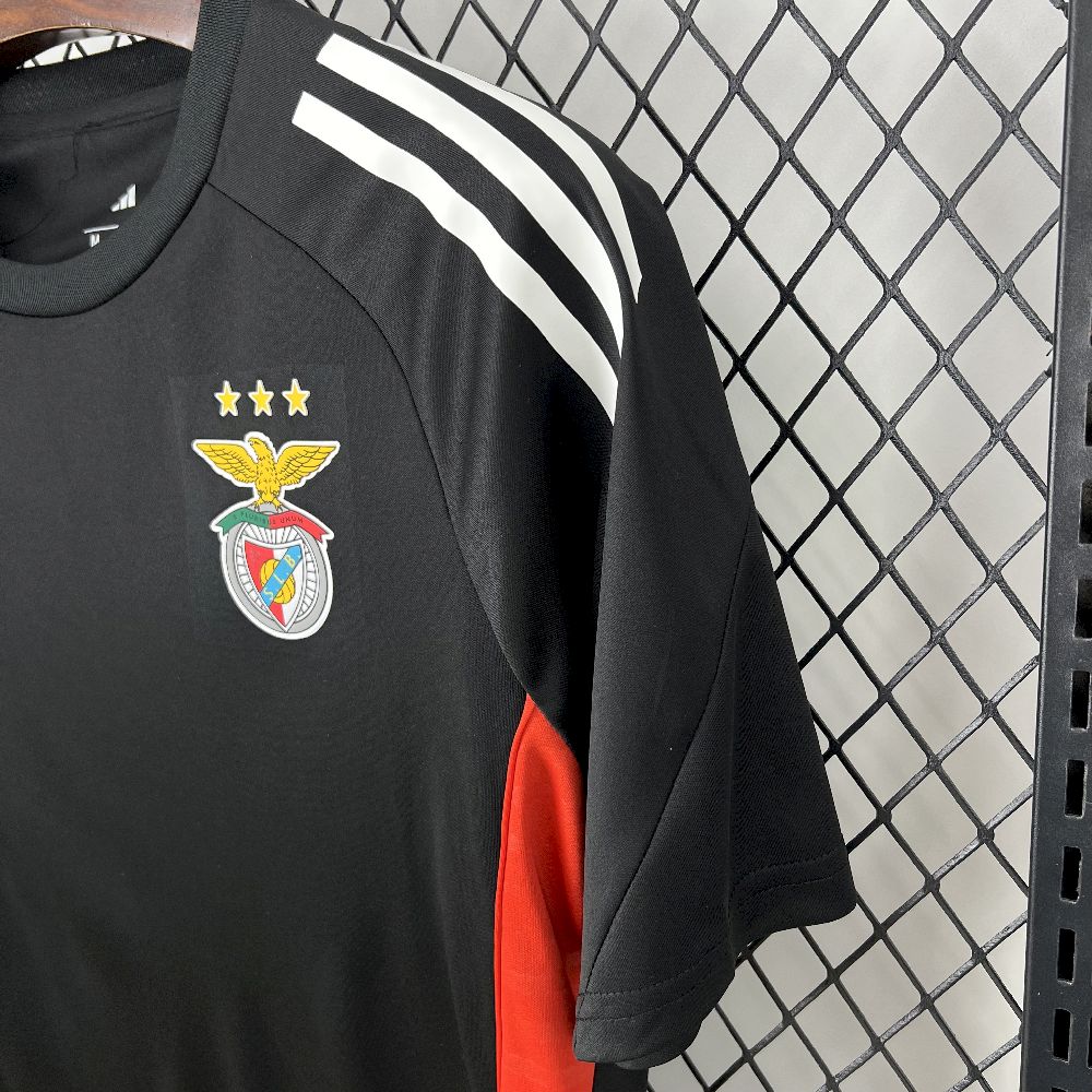Benfica maillot foot entraînement 2025 2026€14.99