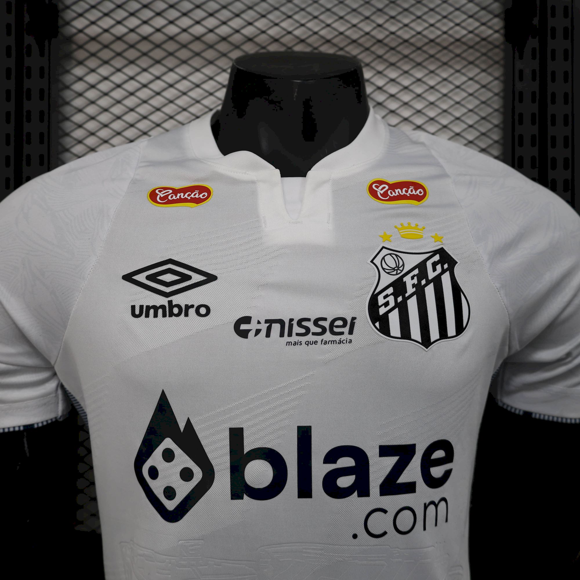 Santos FC maillot foot domicile 2024 2025