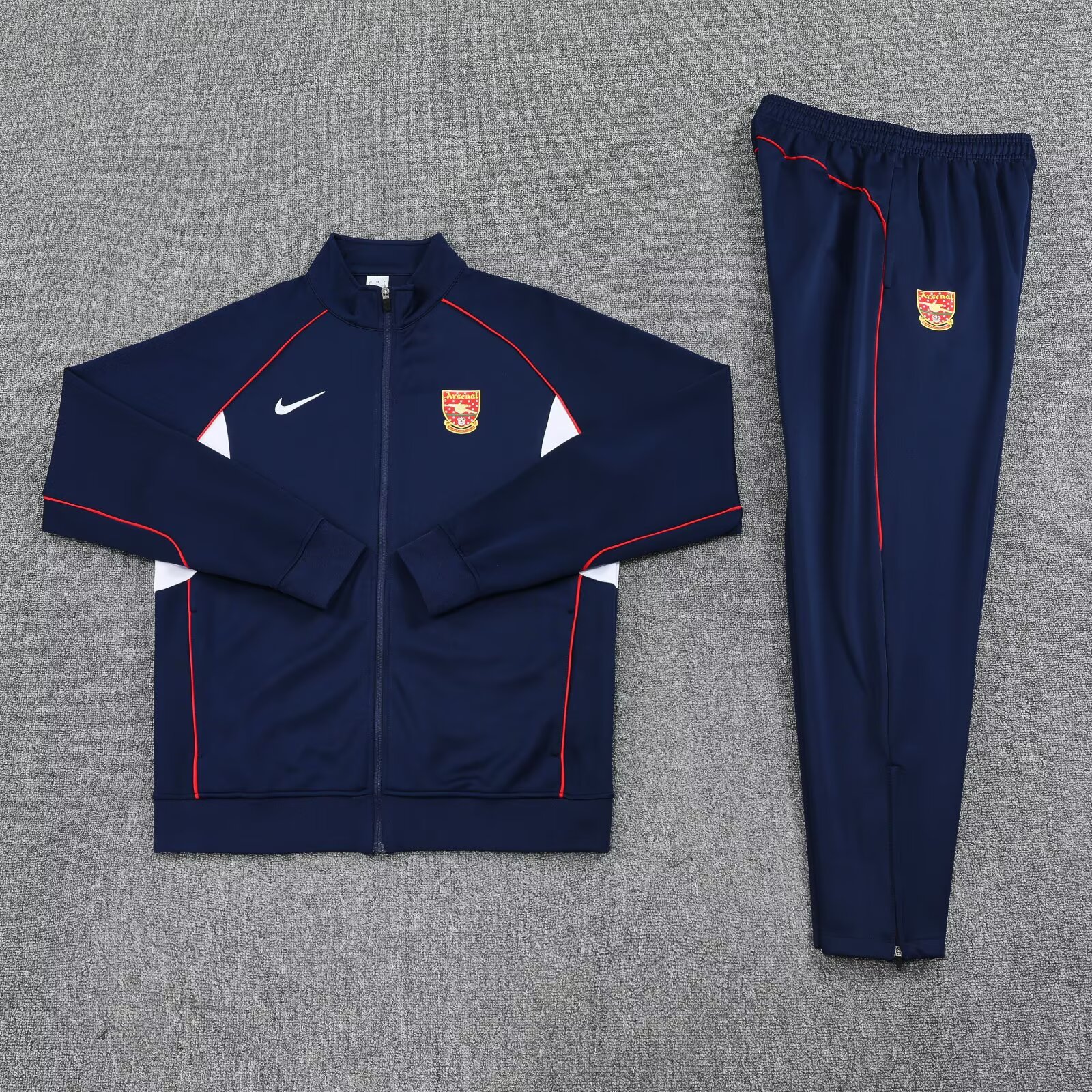 Arsenal Survêtement / Training 2025 2026€39.99