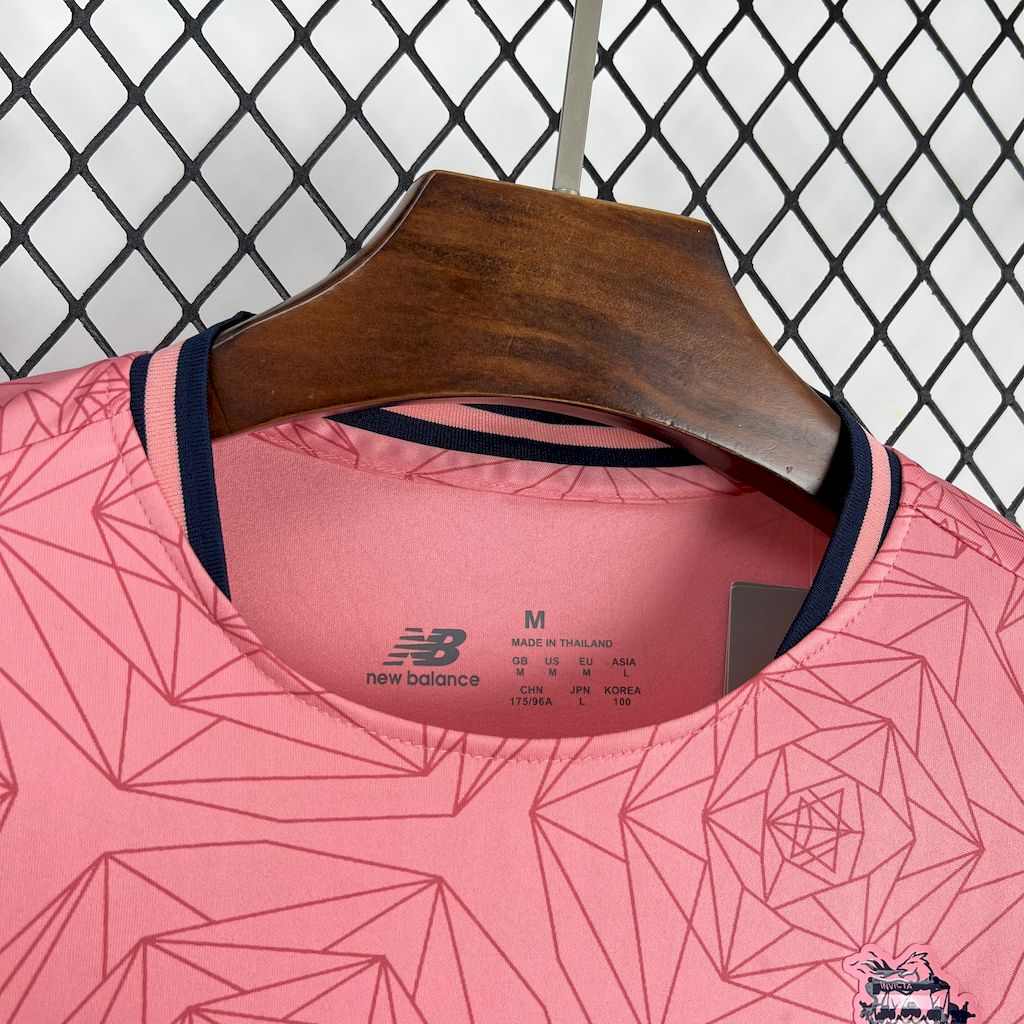 FC Porto maillot foot extérieur rose 2025 2026