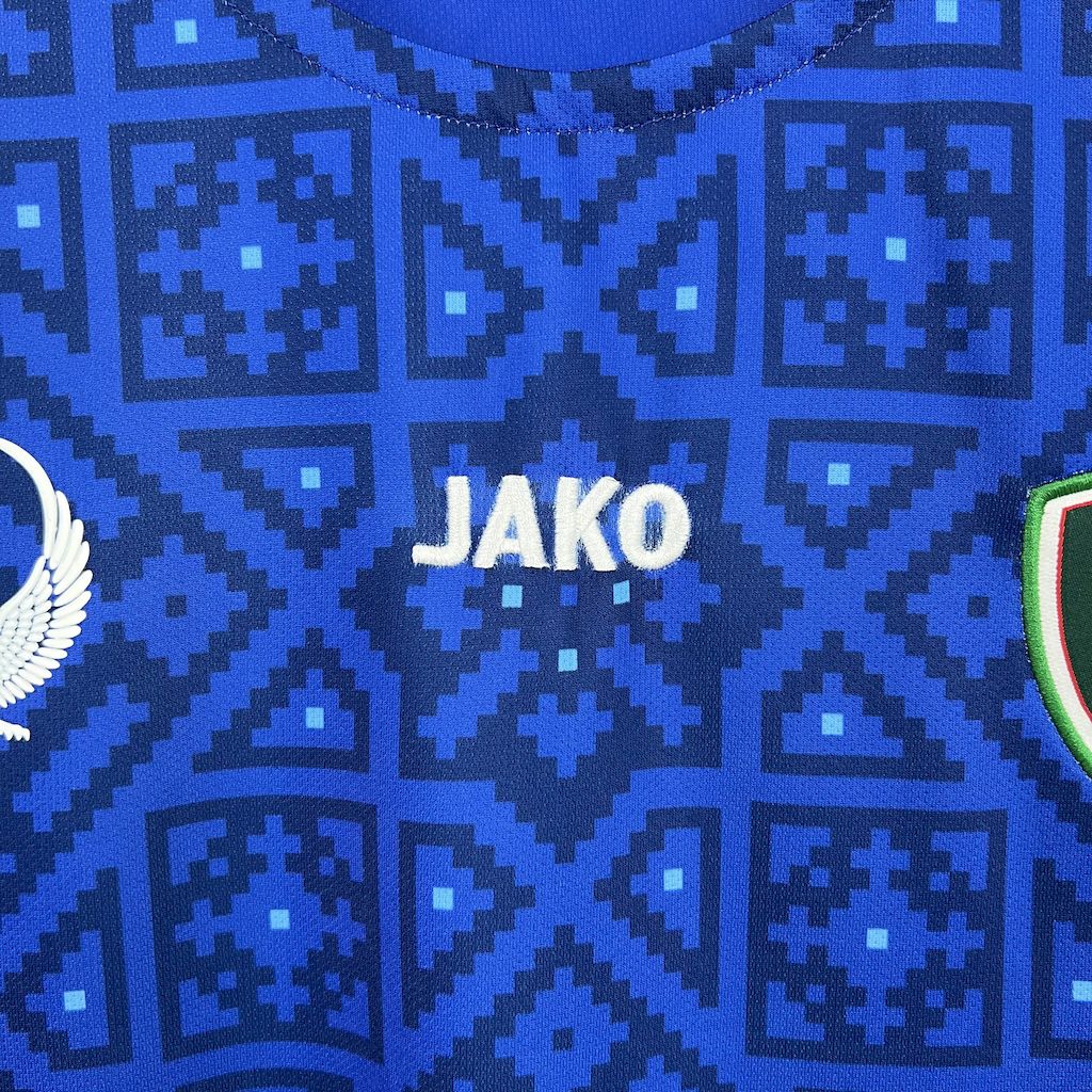 Ouzbékistan maillot foot 2025 2026