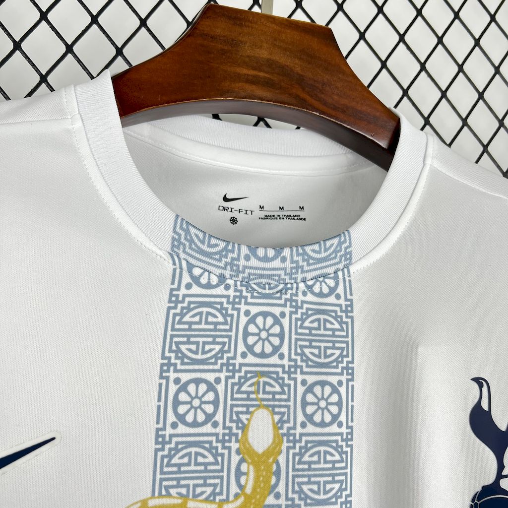 Tottenham maillot foot 2025 2026