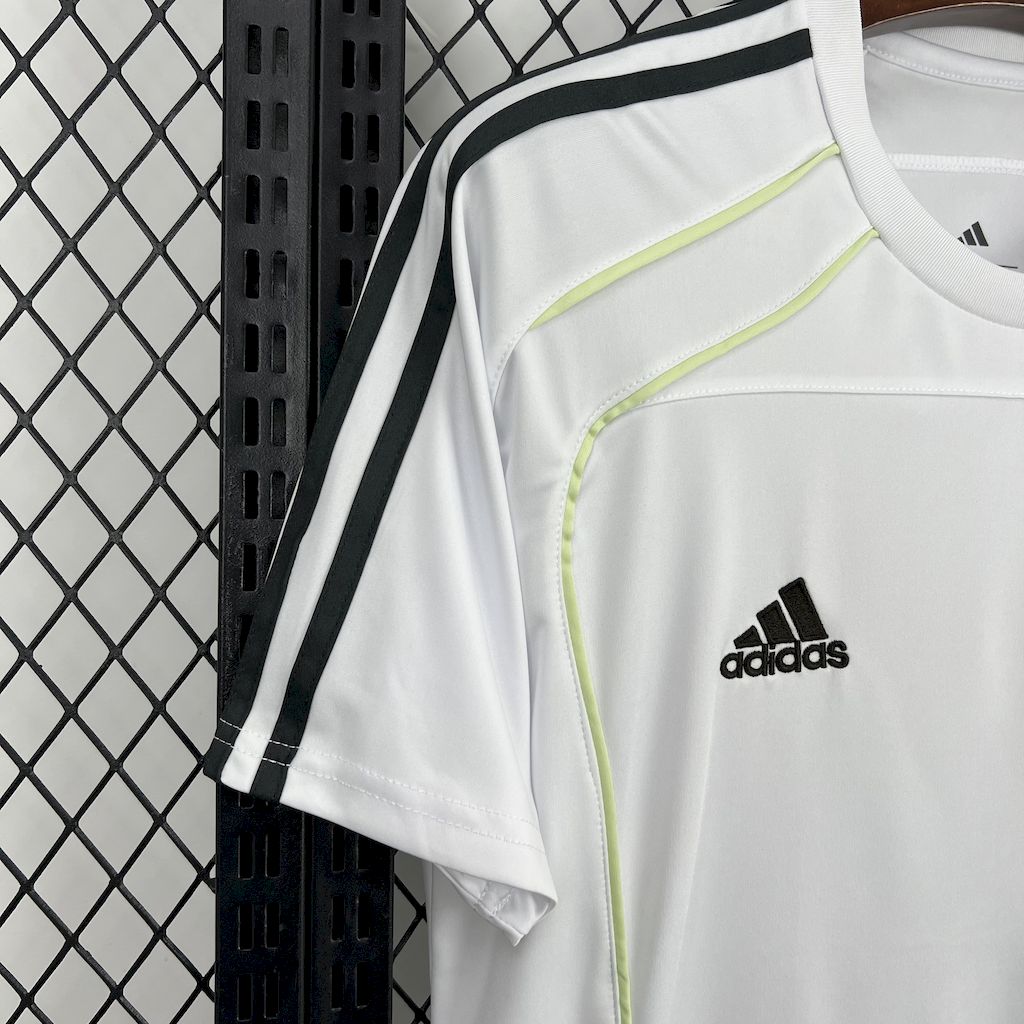 Real Madrid maillot foot domicile 2025 2026