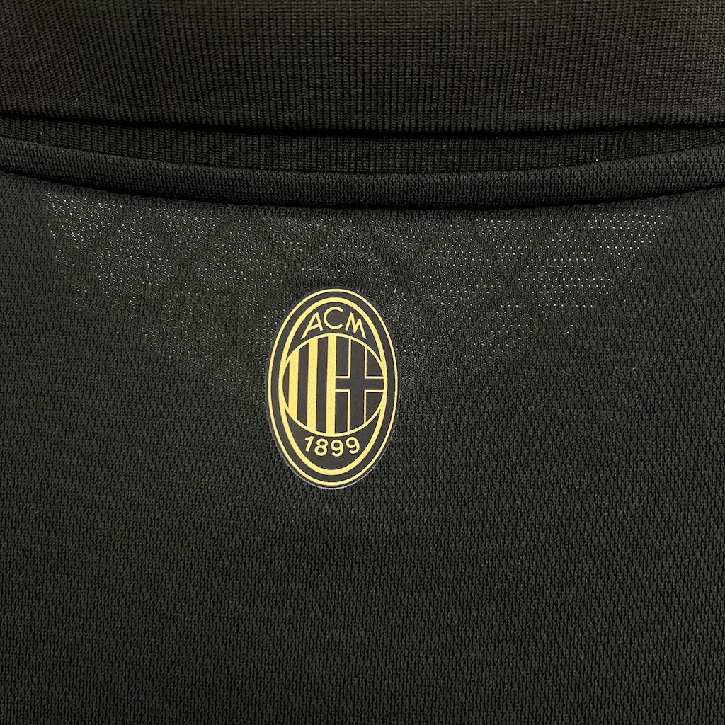 AC Milan  Maillot Foot 2024 2025  Manches Longues noir€38.99