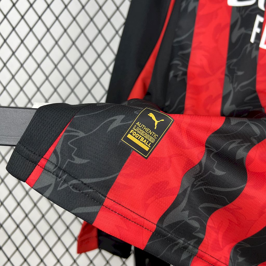 Maillot Foot AC Milan 2025 2026 Manches Longues€38.99