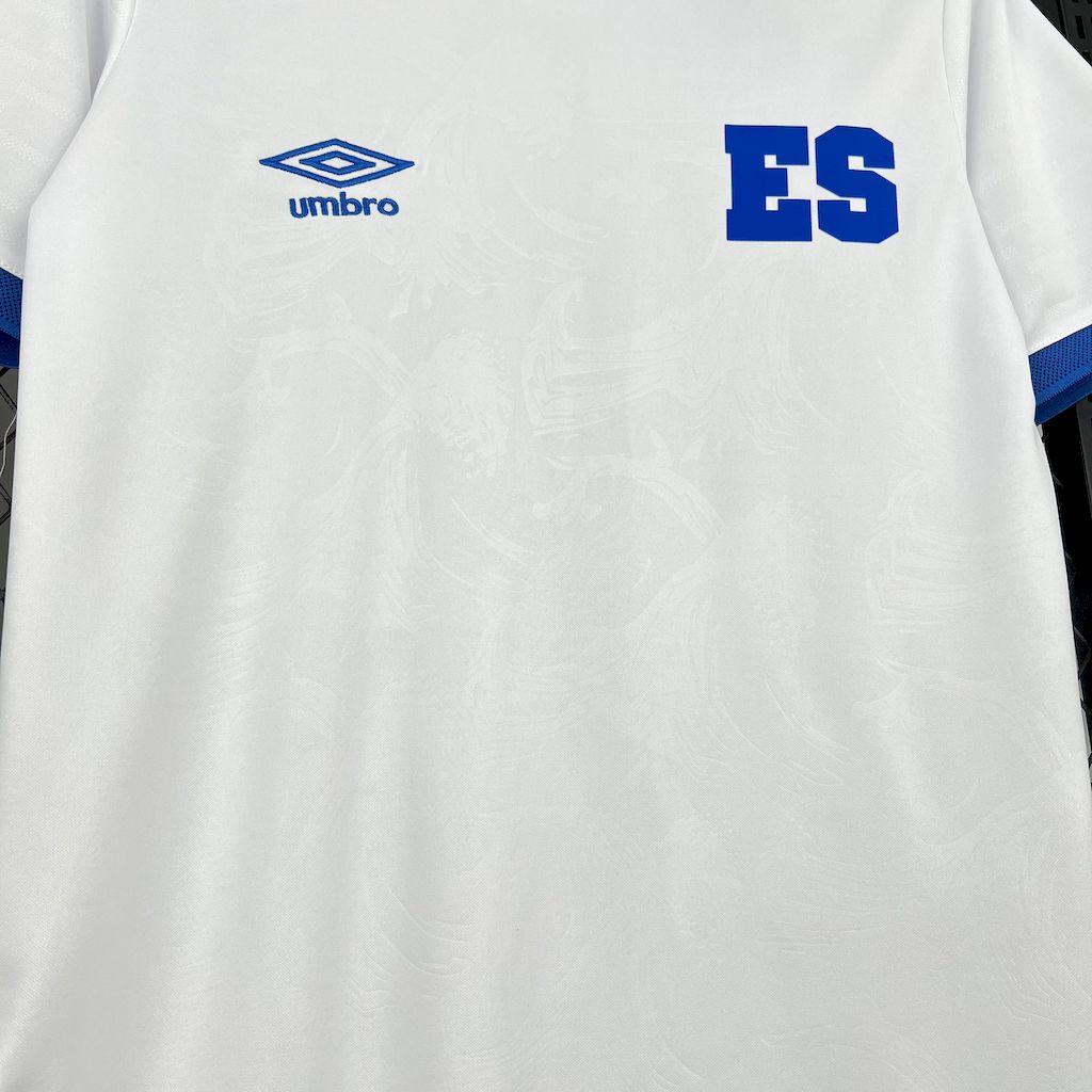 Salvador maillot foot domicile  2025 2026