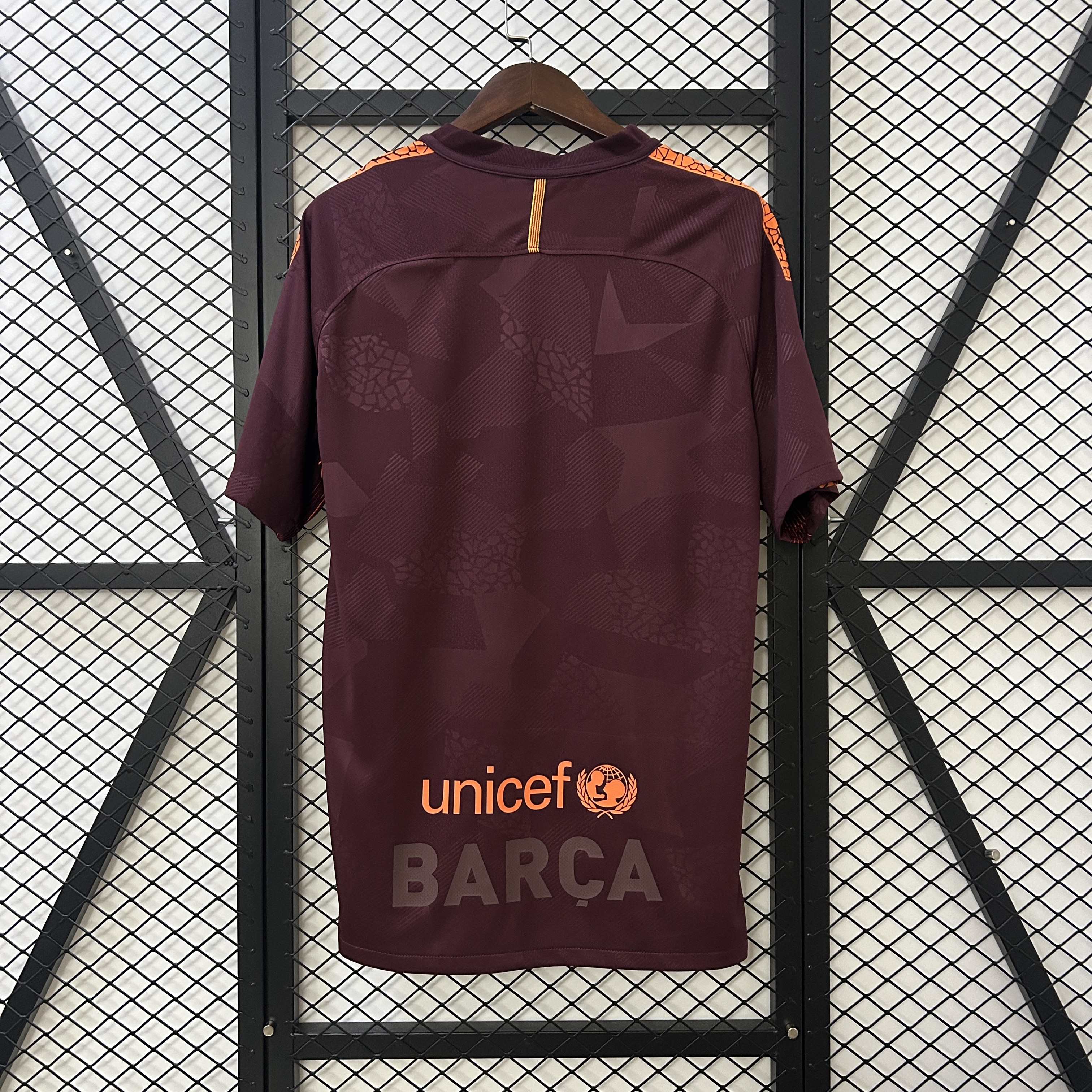 FC Barcelone maillot foot 2017 2018  retro